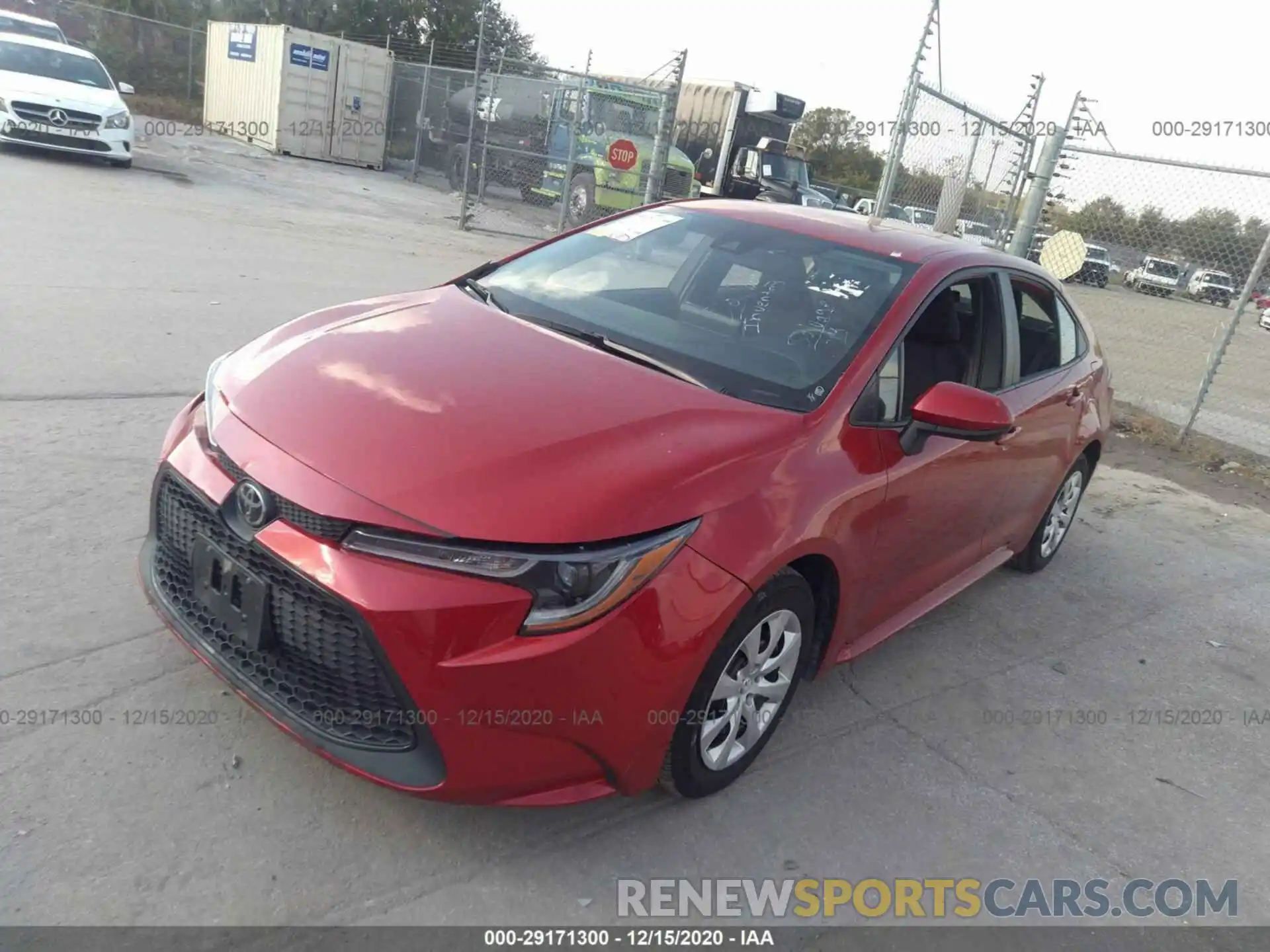 2 Photograph of a damaged car 5YFEPRAE6LP017704 TOYOTA COROLLA 2020