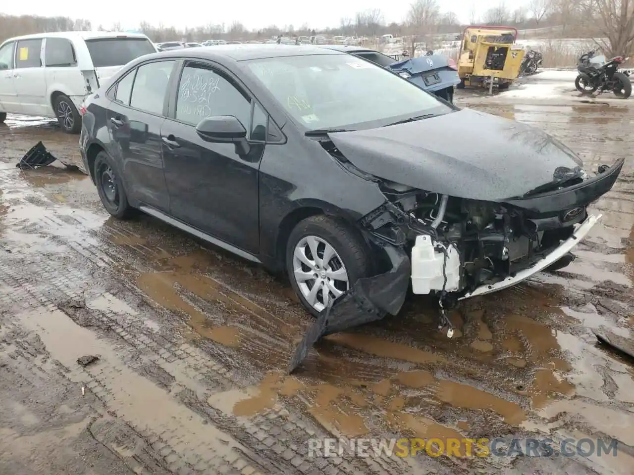 1 Photograph of a damaged car 5YFEPRAE6LP021011 TOYOTA COROLLA 2020