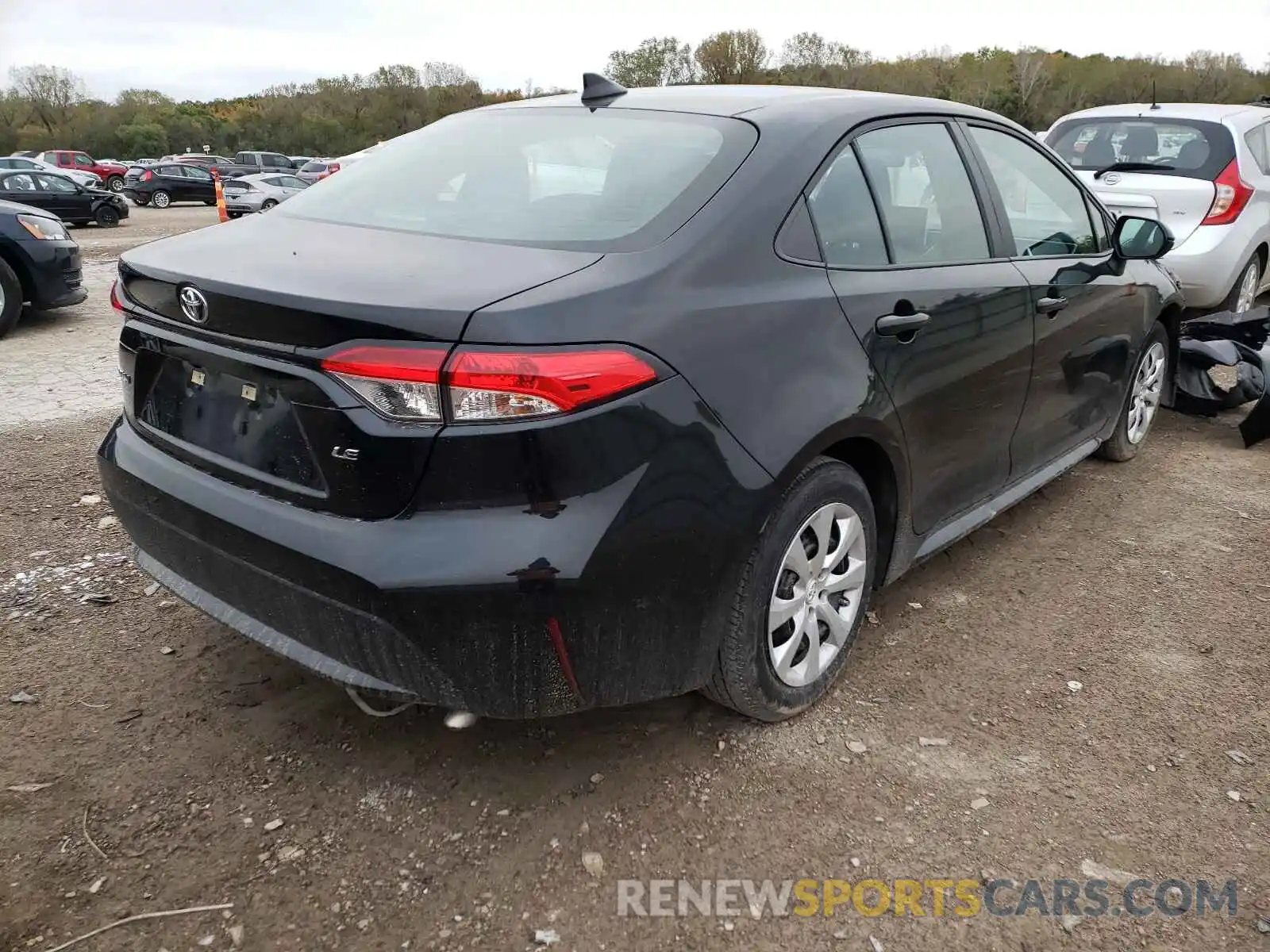 4 Photograph of a damaged car 5YFEPRAE6LP021641 TOYOTA COROLLA 2020