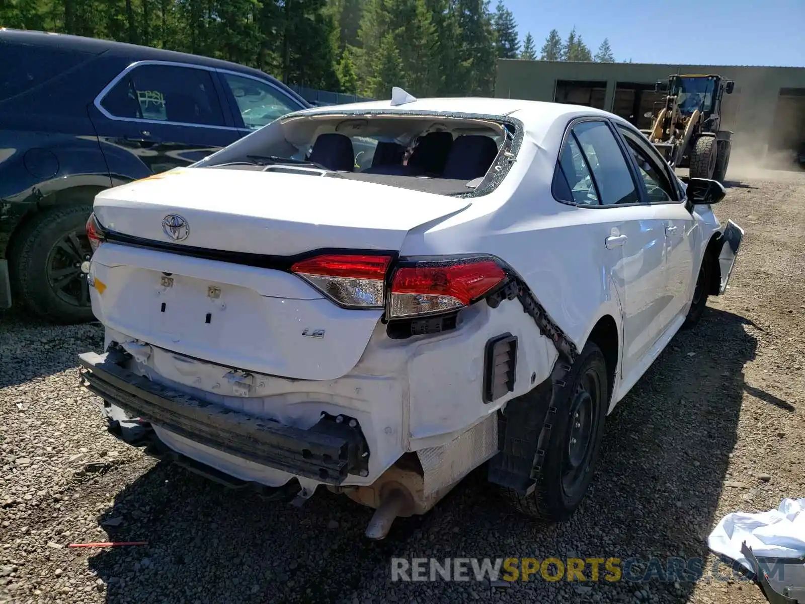 4 Photograph of a damaged car 5YFEPRAE6LP021865 TOYOTA COROLLA 2020