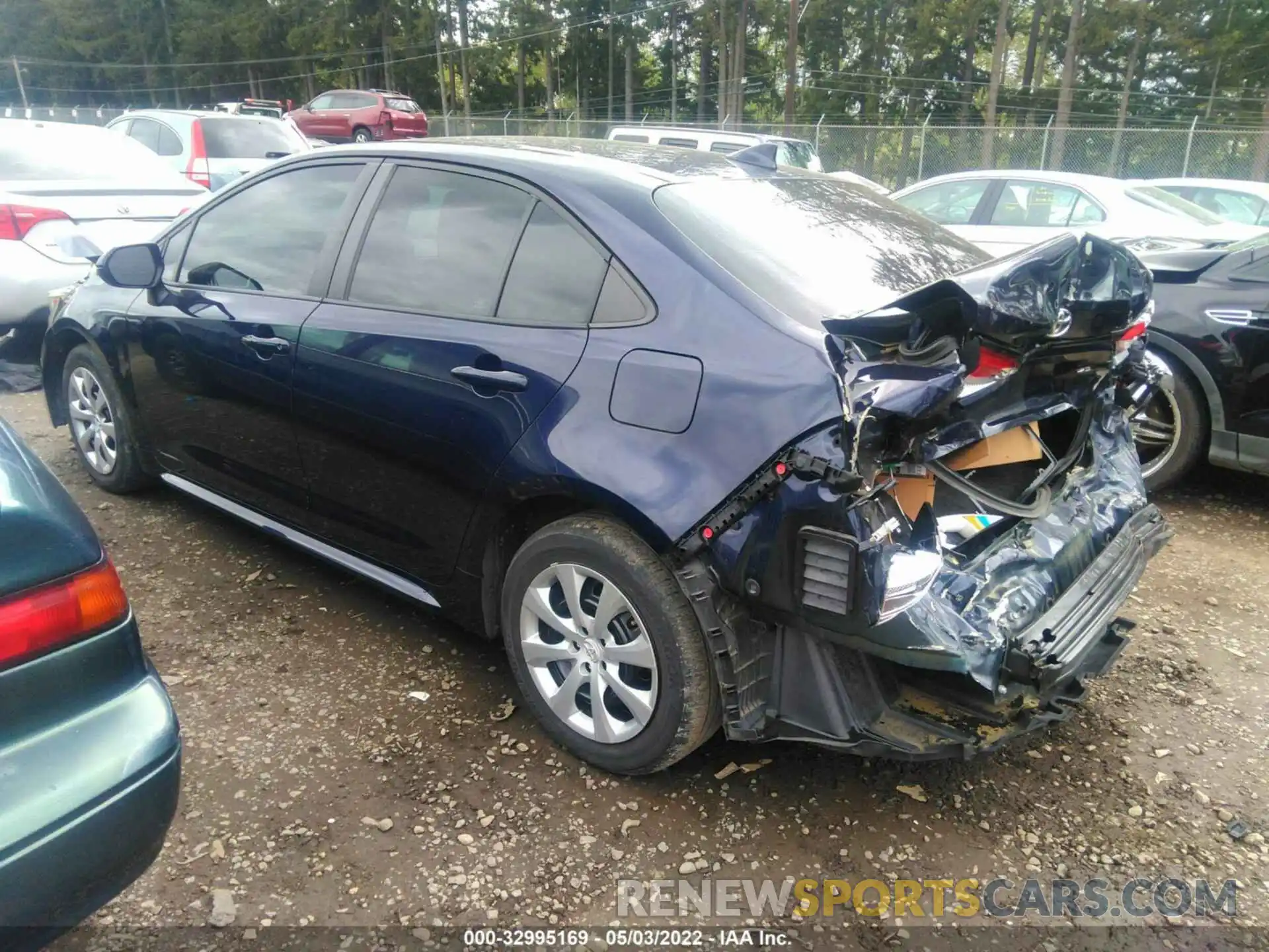 3 Photograph of a damaged car 5YFEPRAE6LP022840 TOYOTA COROLLA 2020