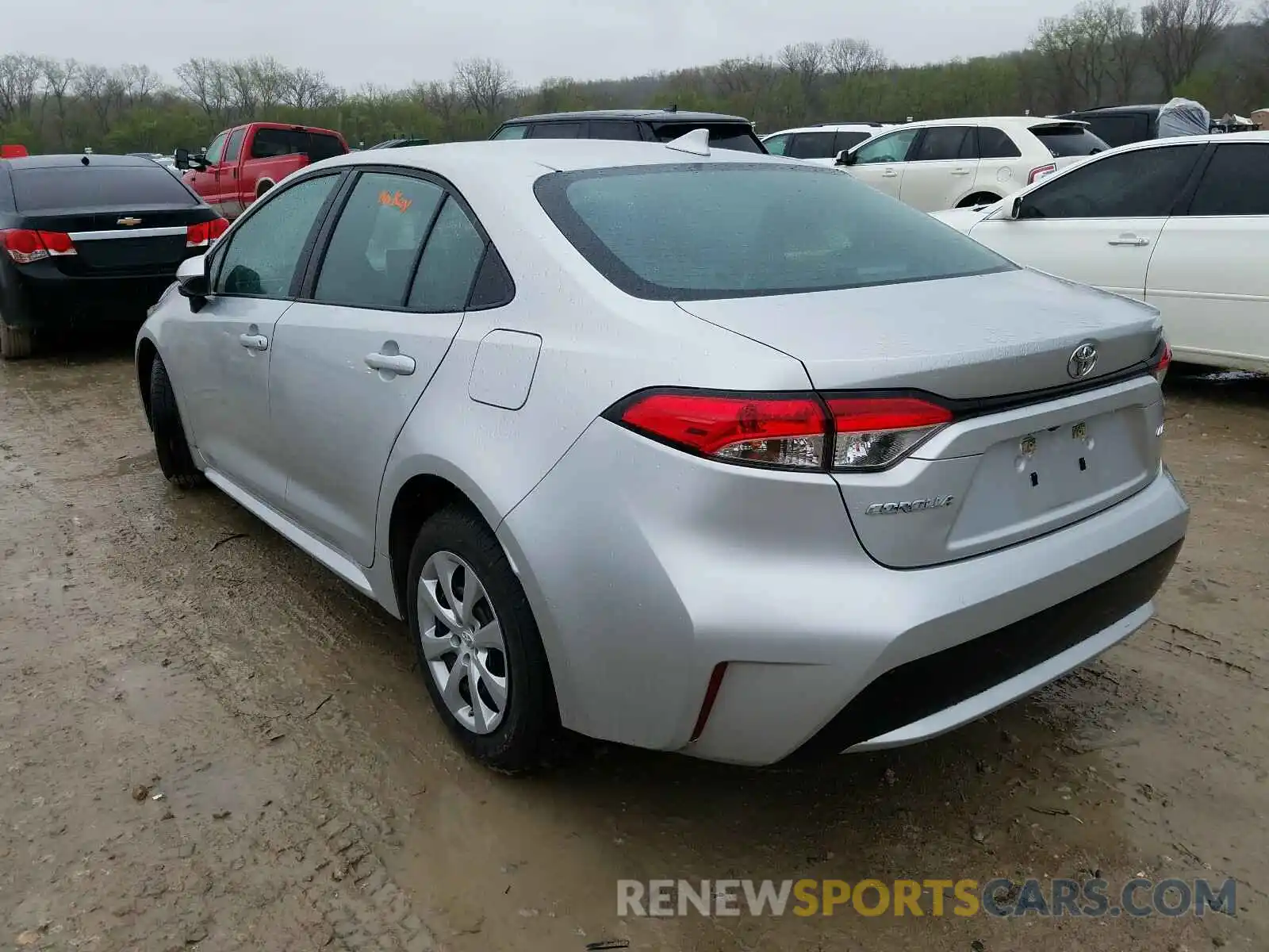 3 Photograph of a damaged car 5YFEPRAE6LP023793 TOYOTA COROLLA 2020