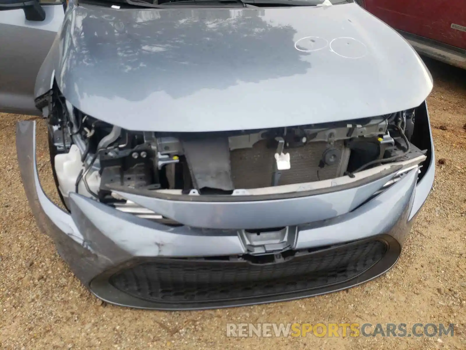 9 Photograph of a damaged car 5YFEPRAE6LP024569 TOYOTA COROLLA 2020