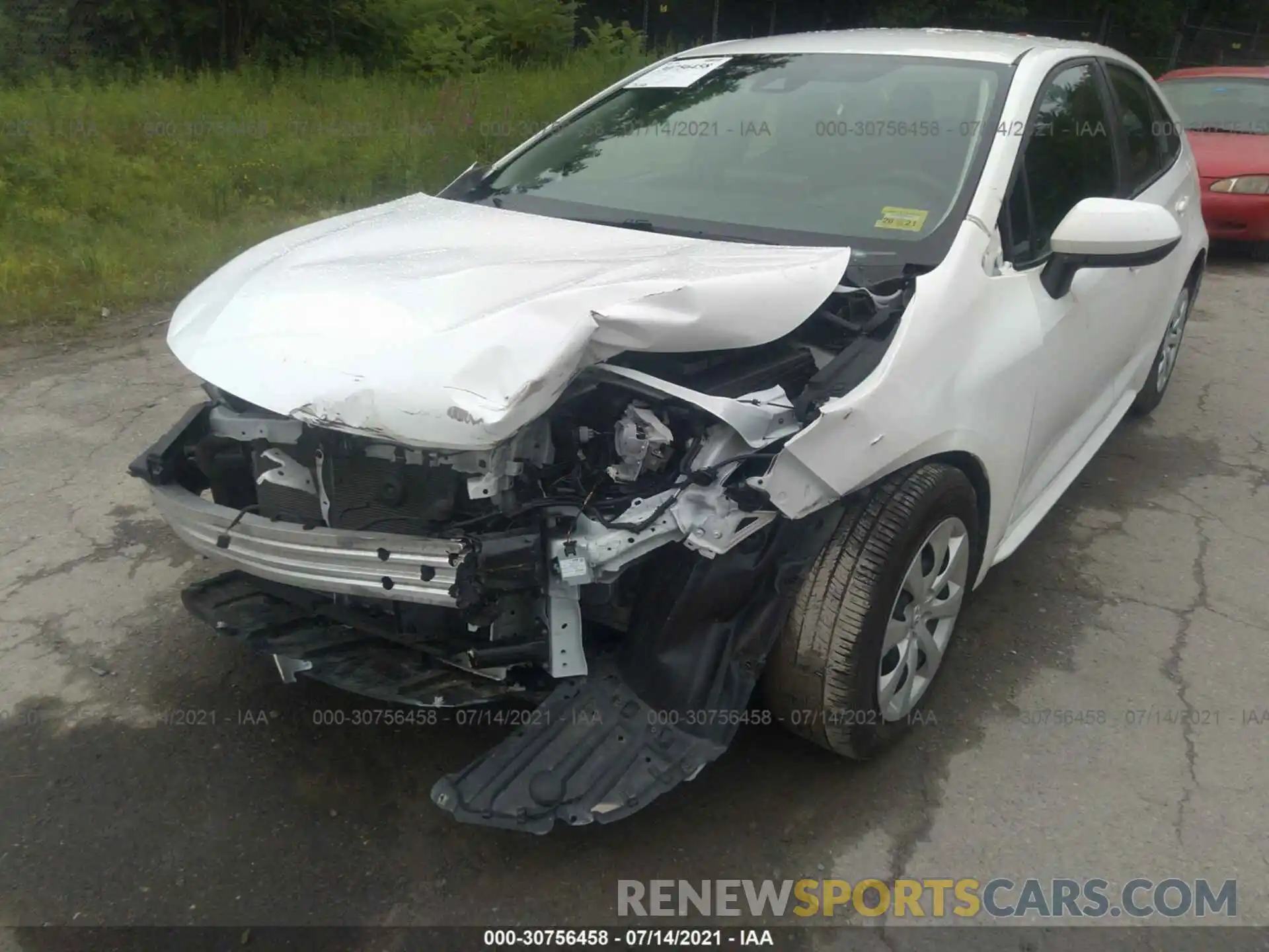 6 Photograph of a damaged car 5YFEPRAE6LP025074 TOYOTA COROLLA 2020