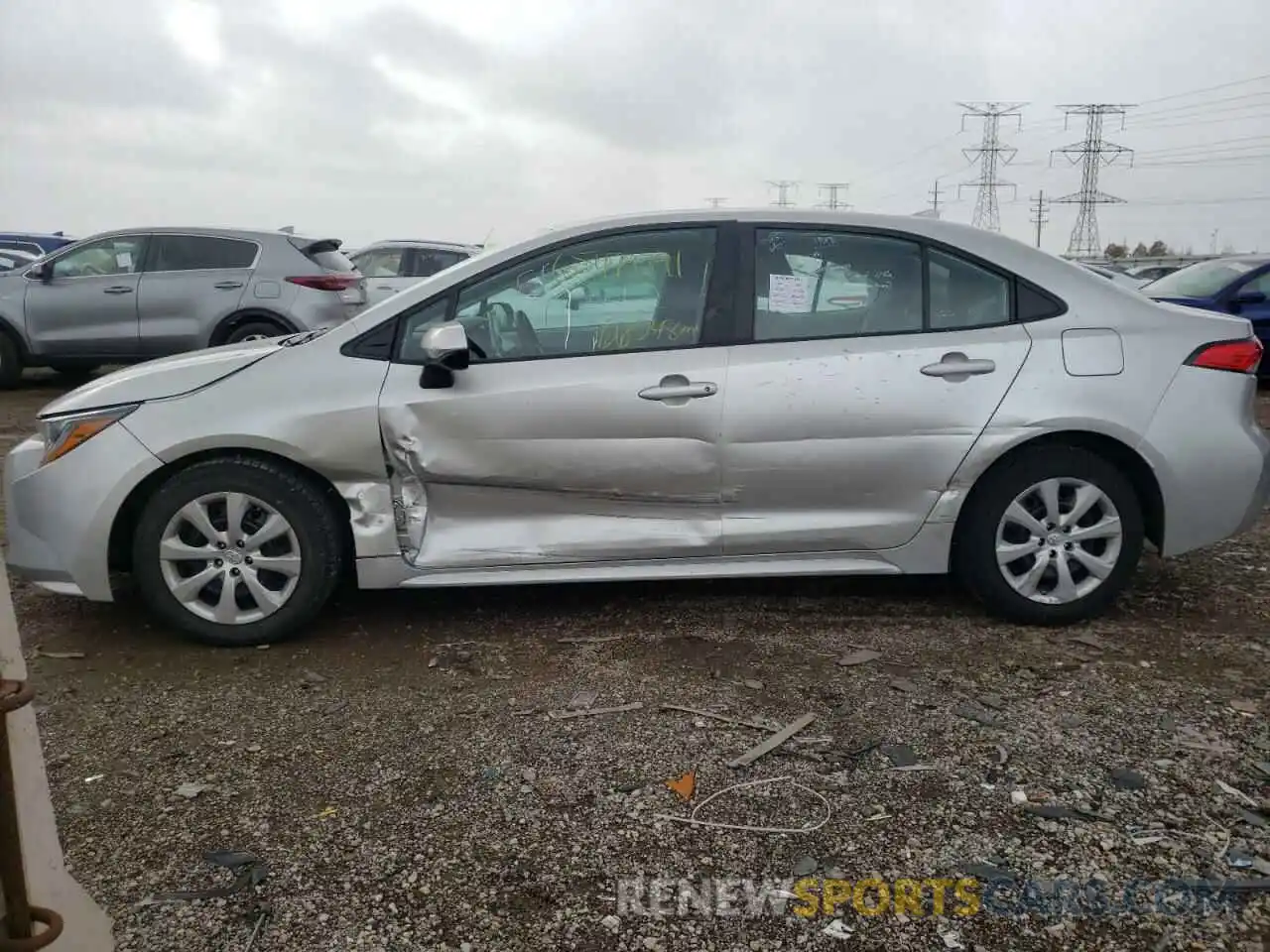 9 Photograph of a damaged car 5YFEPRAE6LP027357 TOYOTA COROLLA 2020