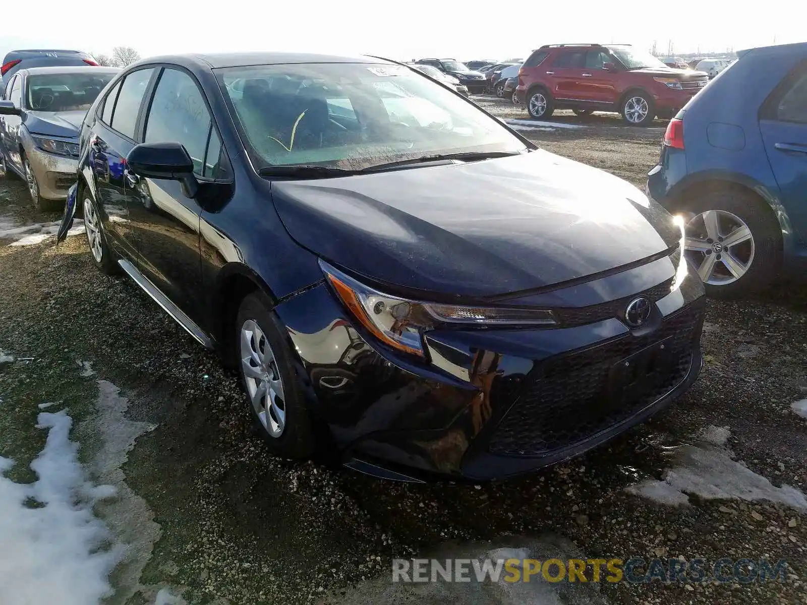 1 Photograph of a damaged car 5YFEPRAE6LP027956 TOYOTA COROLLA 2020