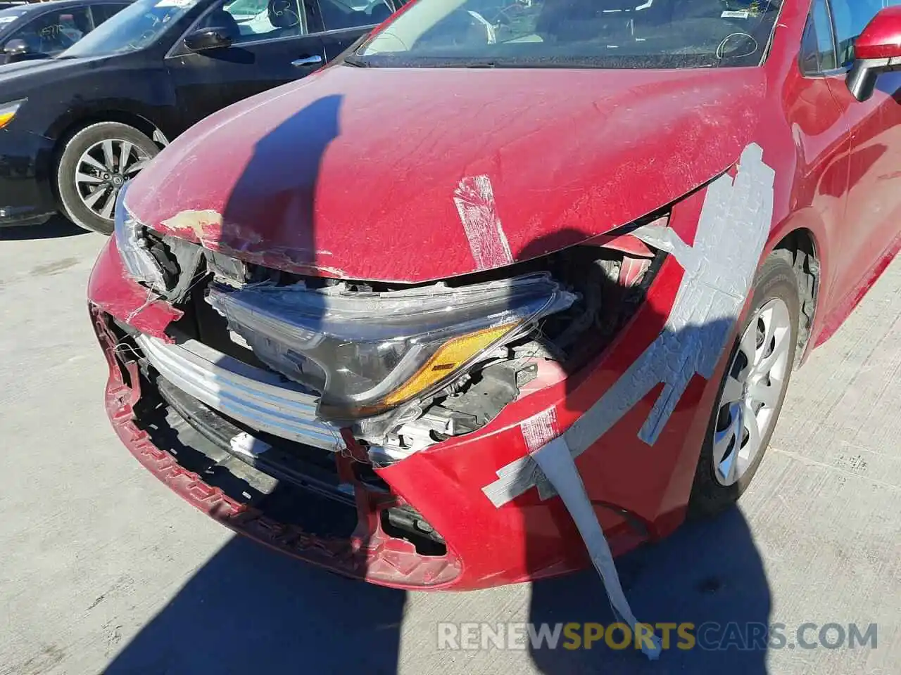 9 Photograph of a damaged car 5YFEPRAE6LP028265 TOYOTA COROLLA 2020