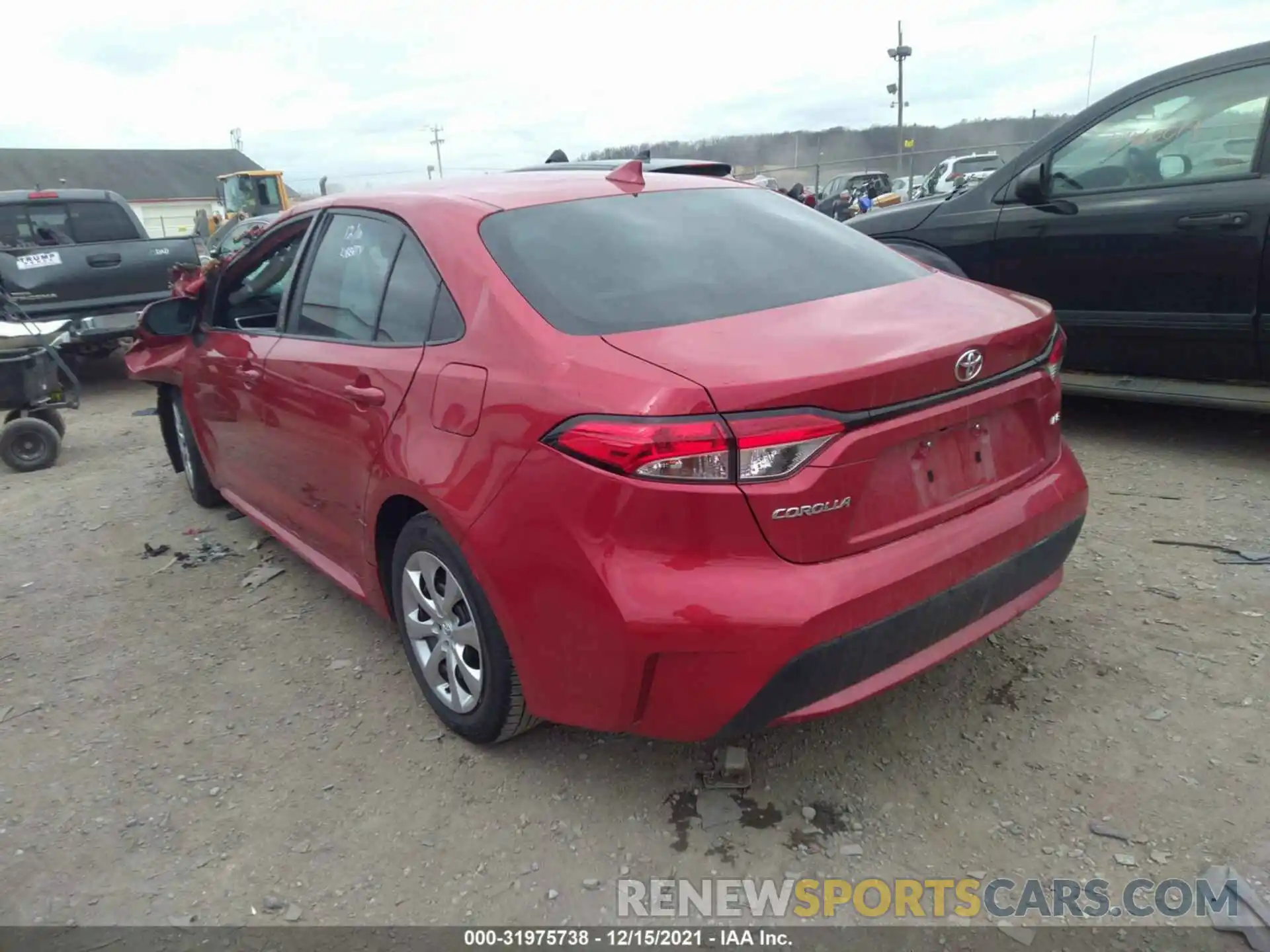 3 Photograph of a damaged car 5YFEPRAE6LP028833 TOYOTA COROLLA 2020