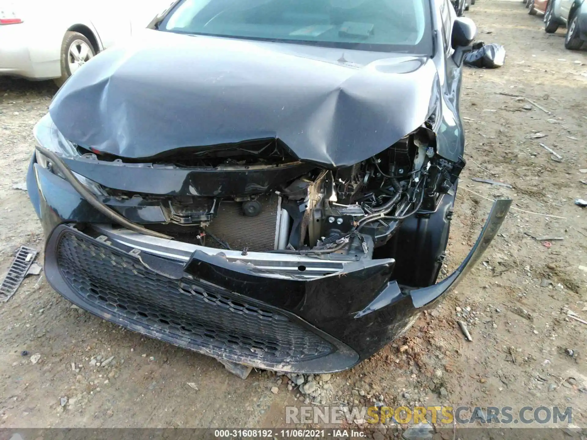 6 Photograph of a damaged car 5YFEPRAE6LP031196 TOYOTA COROLLA 2020