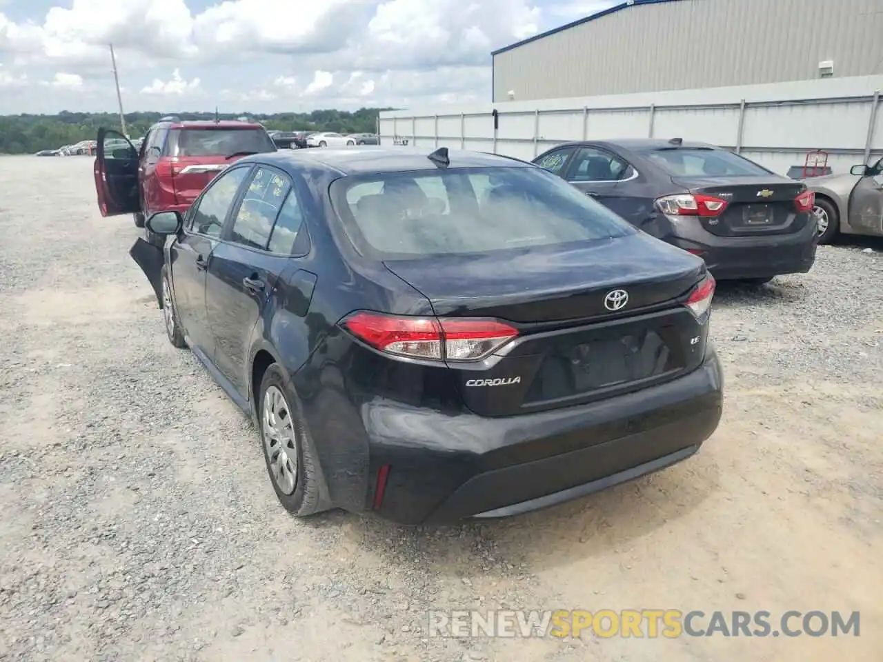 3 Photograph of a damaged car 5YFEPRAE6LP032171 TOYOTA COROLLA 2020