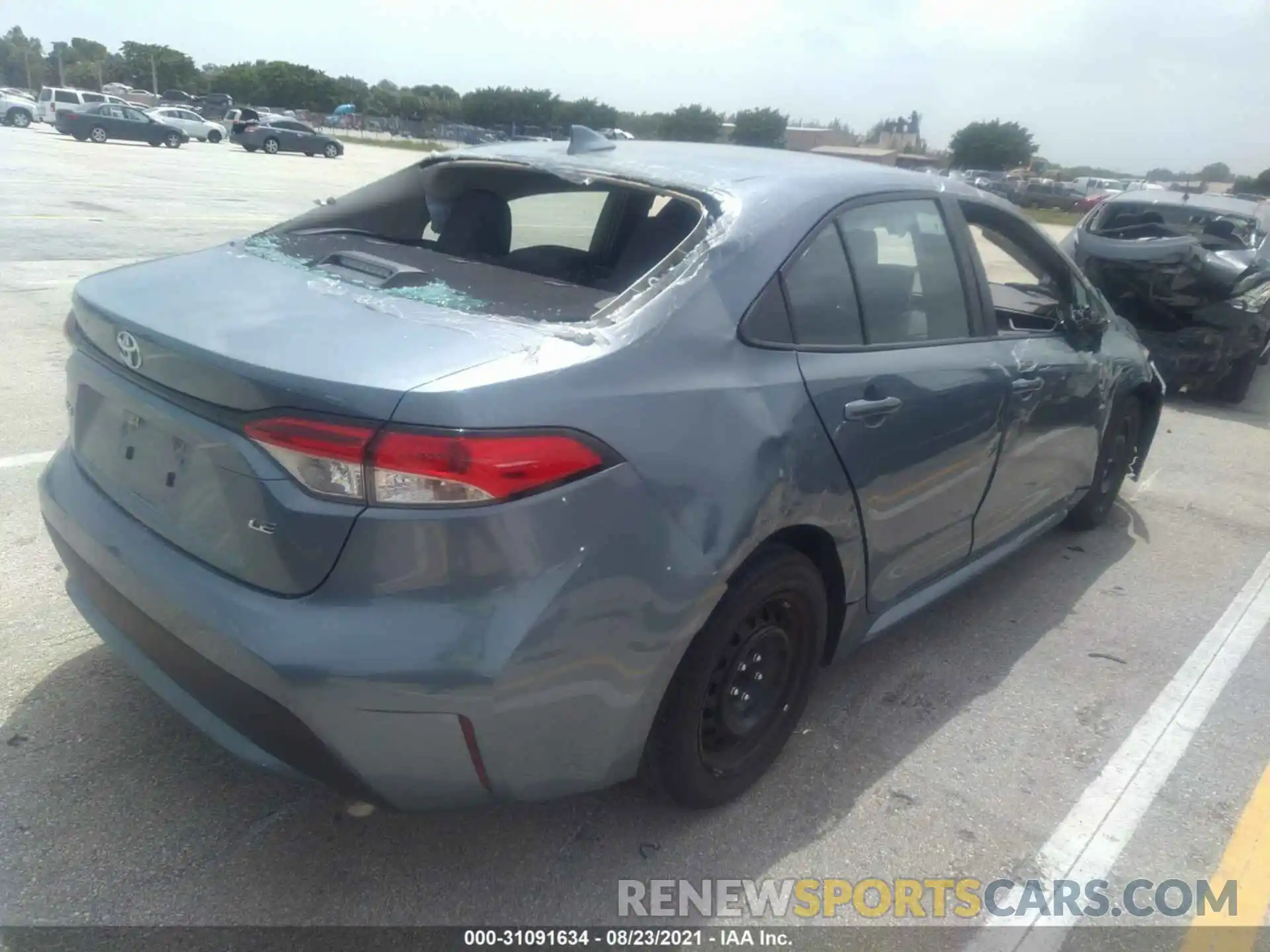 4 Photograph of a damaged car 5YFEPRAE6LP032378 TOYOTA COROLLA 2020