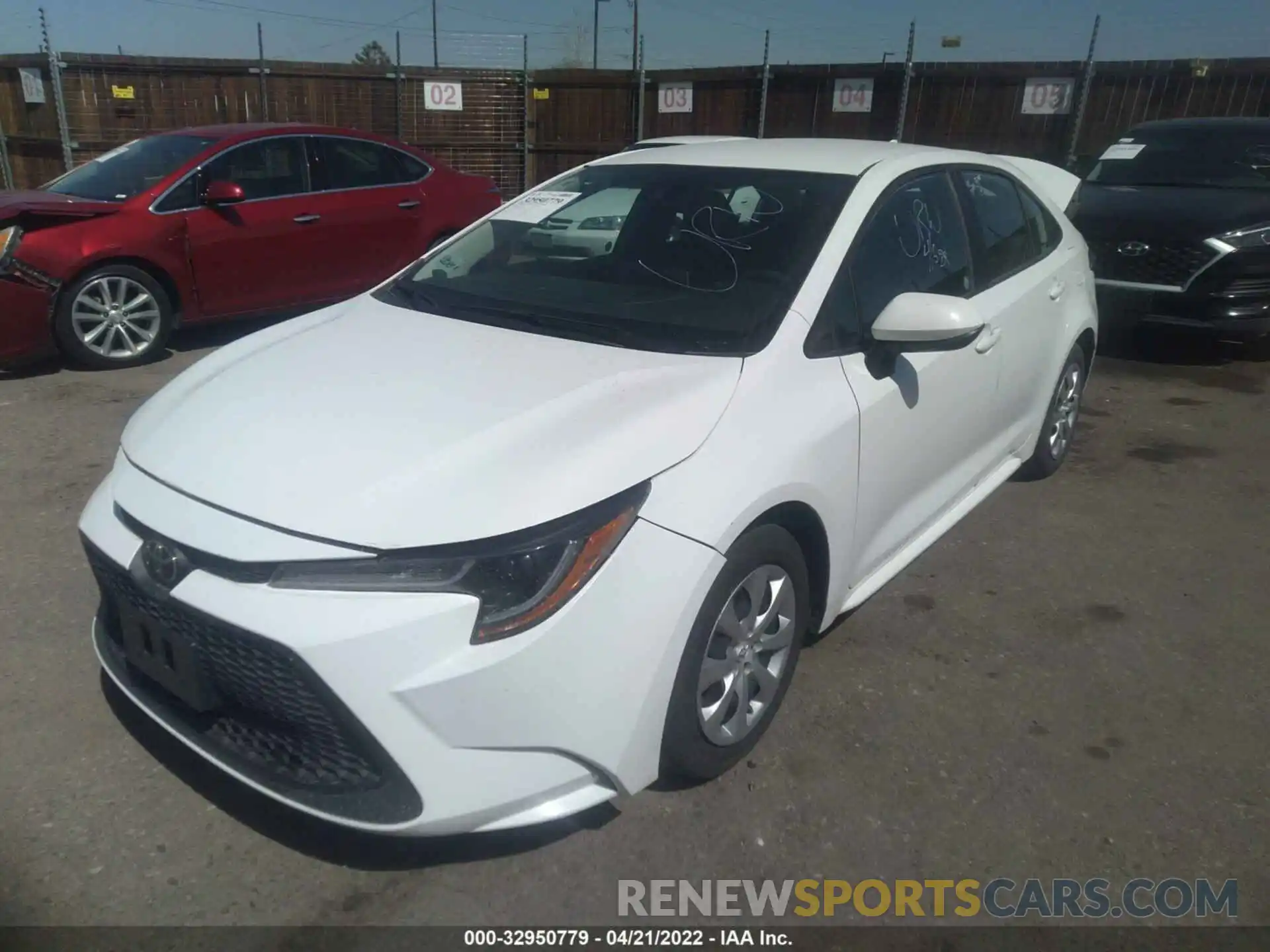 2 Photograph of a damaged car 5YFEPRAE6LP032591 TOYOTA COROLLA 2020