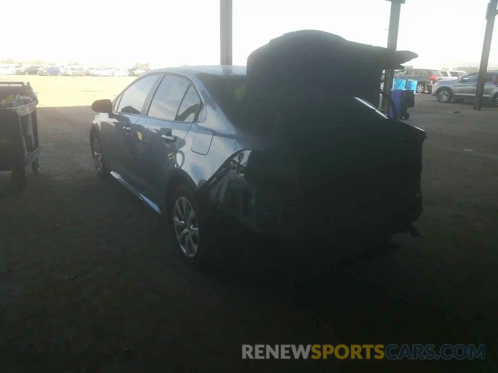 3 Photograph of a damaged car 5YFEPRAE6LP034048 TOYOTA COROLLA 2020