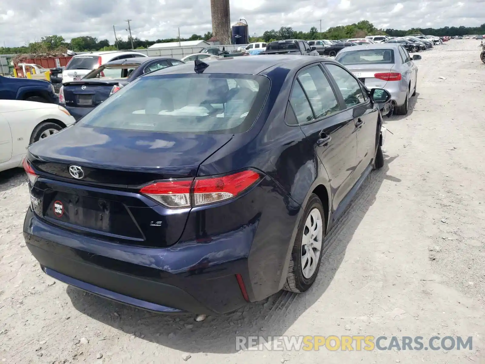 4 Photograph of a damaged car 5YFEPRAE6LP034356 TOYOTA COROLLA 2020