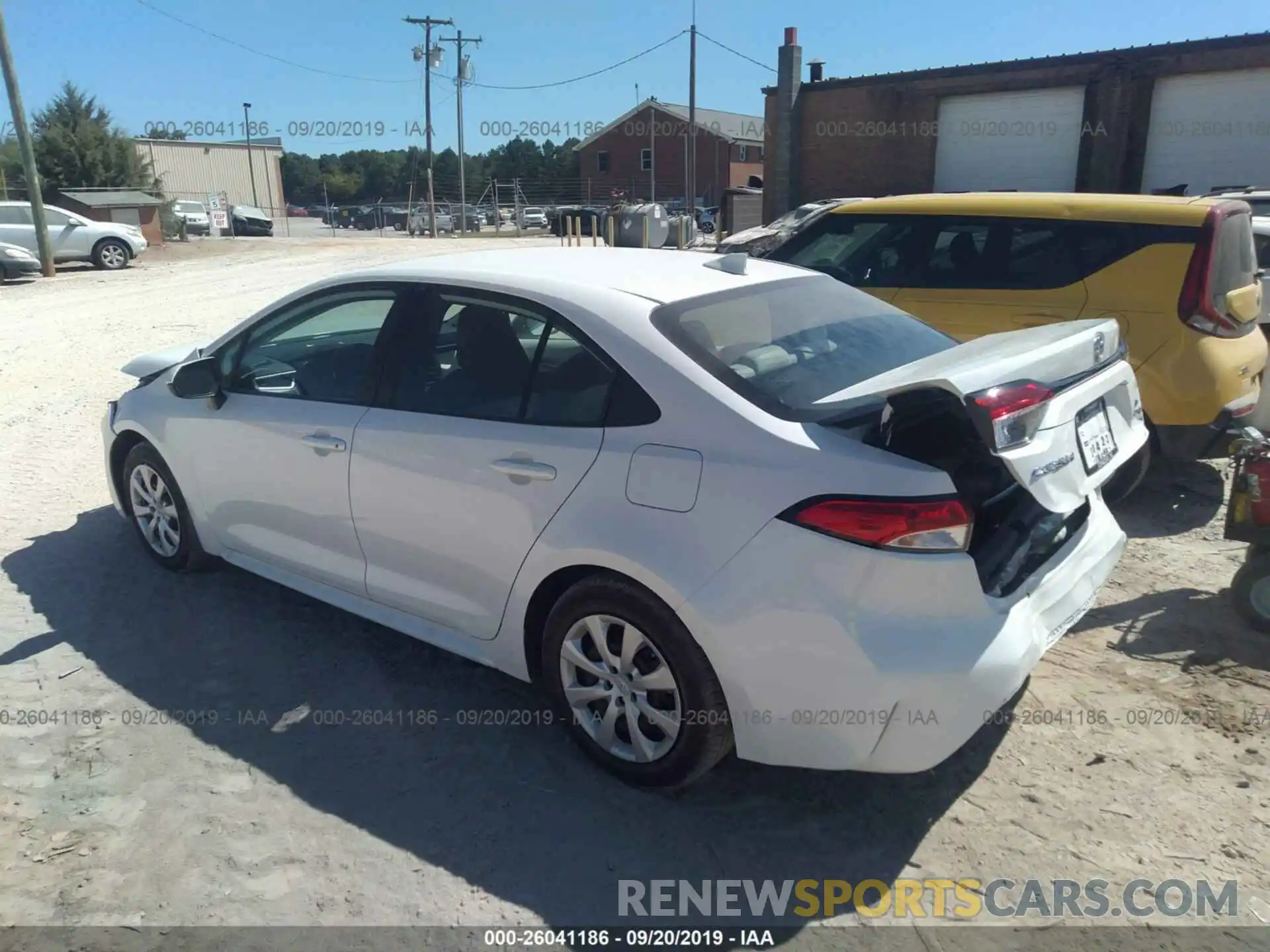 3 Photograph of a damaged car 5YFEPRAE6LP034874 TOYOTA COROLLA 2020