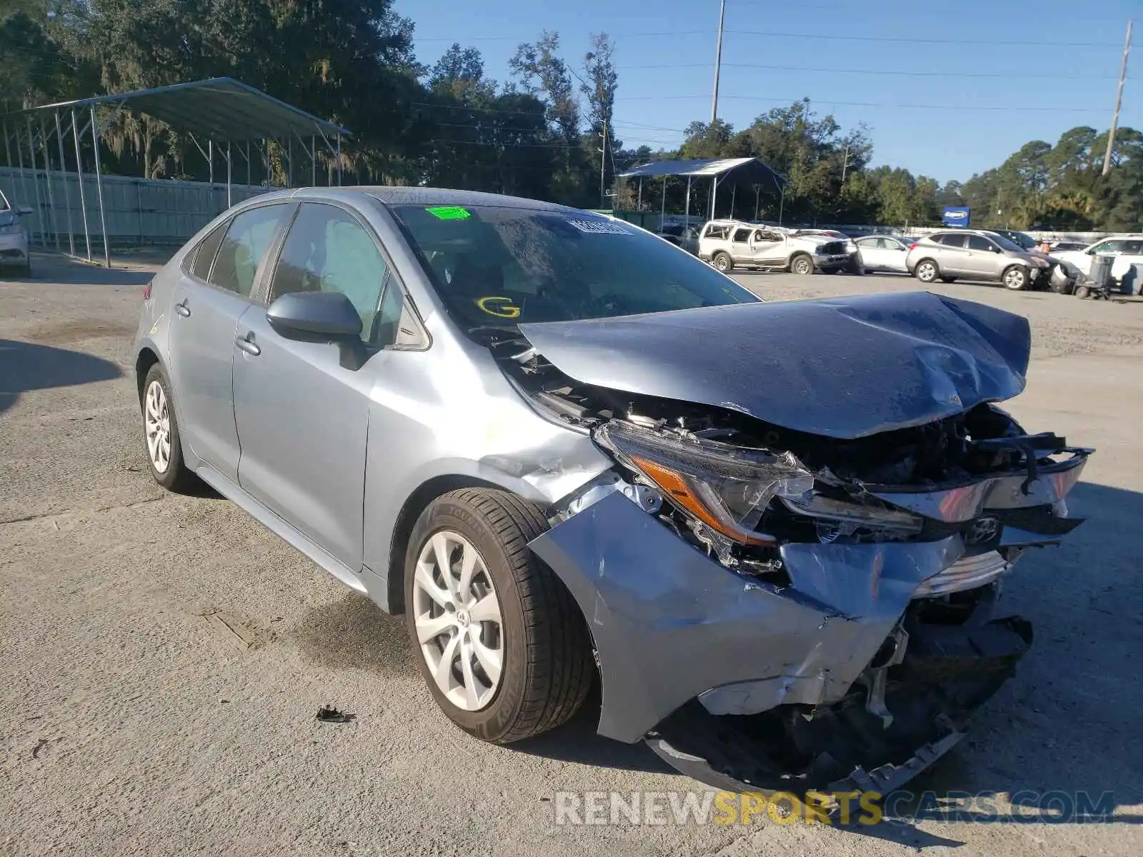 1 Photograph of a damaged car 5YFEPRAE6LP035295 TOYOTA COROLLA 2020