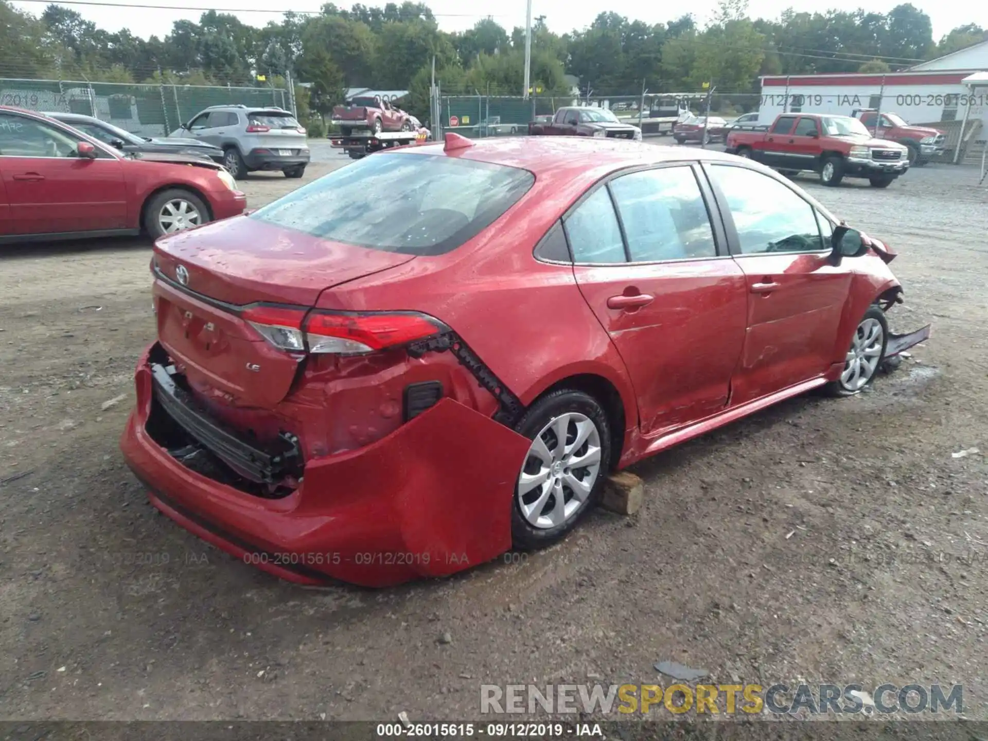 4 Photograph of a damaged car 5YFEPRAE6LP035734 TOYOTA COROLLA 2020