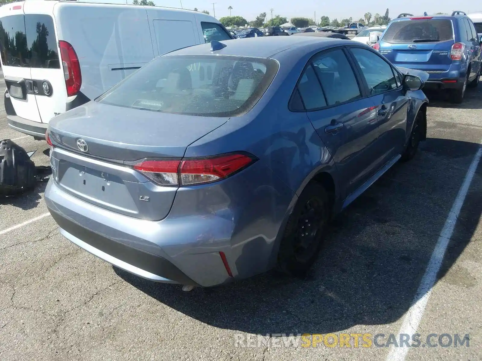 4 Photograph of a damaged car 5YFEPRAE6LP035832 TOYOTA COROLLA 2020