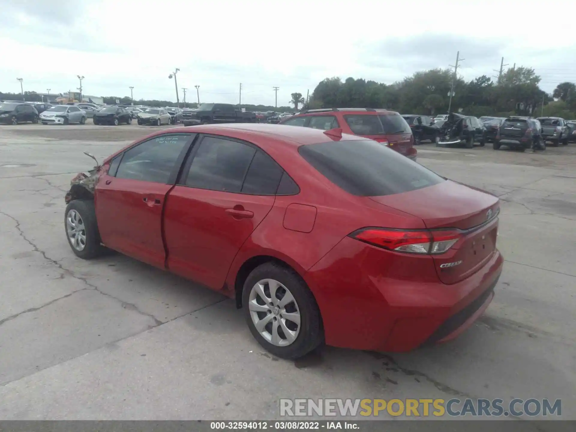 3 Photograph of a damaged car 5YFEPRAE6LP035992 TOYOTA COROLLA 2020