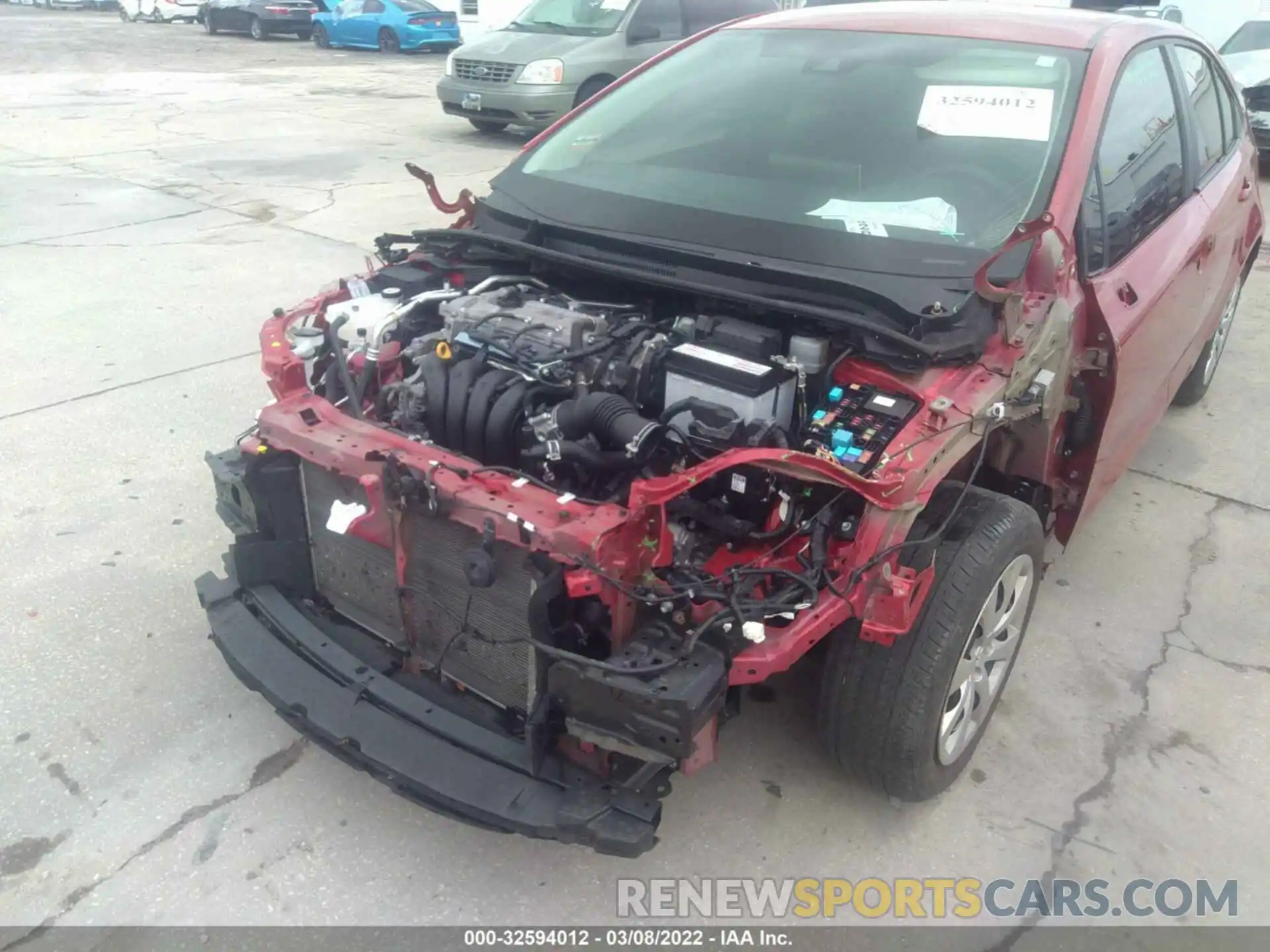 6 Photograph of a damaged car 5YFEPRAE6LP035992 TOYOTA COROLLA 2020