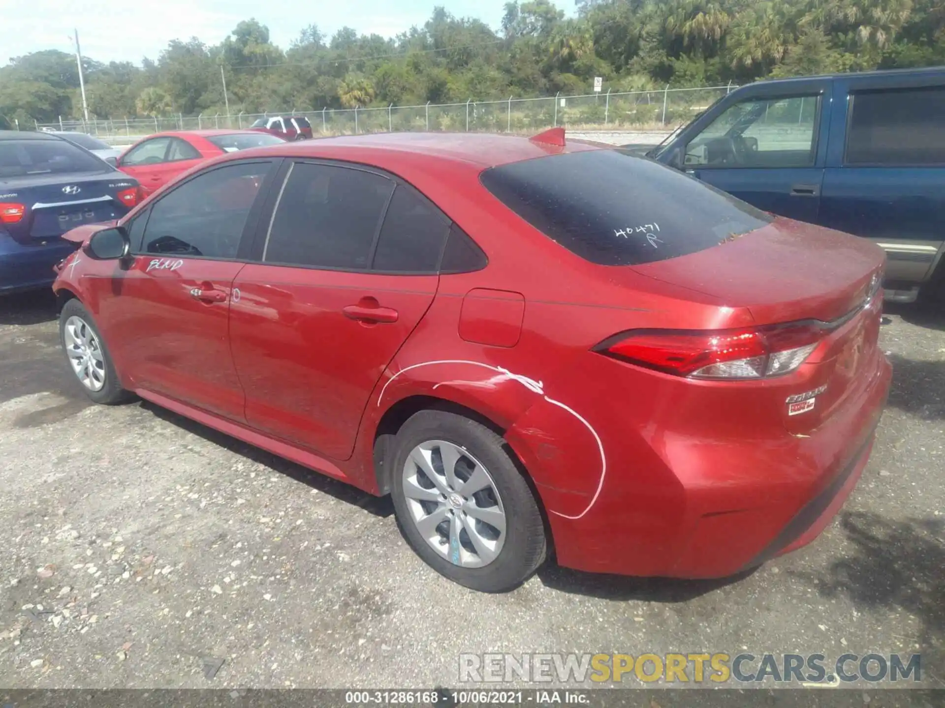 3 Photograph of a damaged car 5YFEPRAE6LP036382 TOYOTA COROLLA 2020