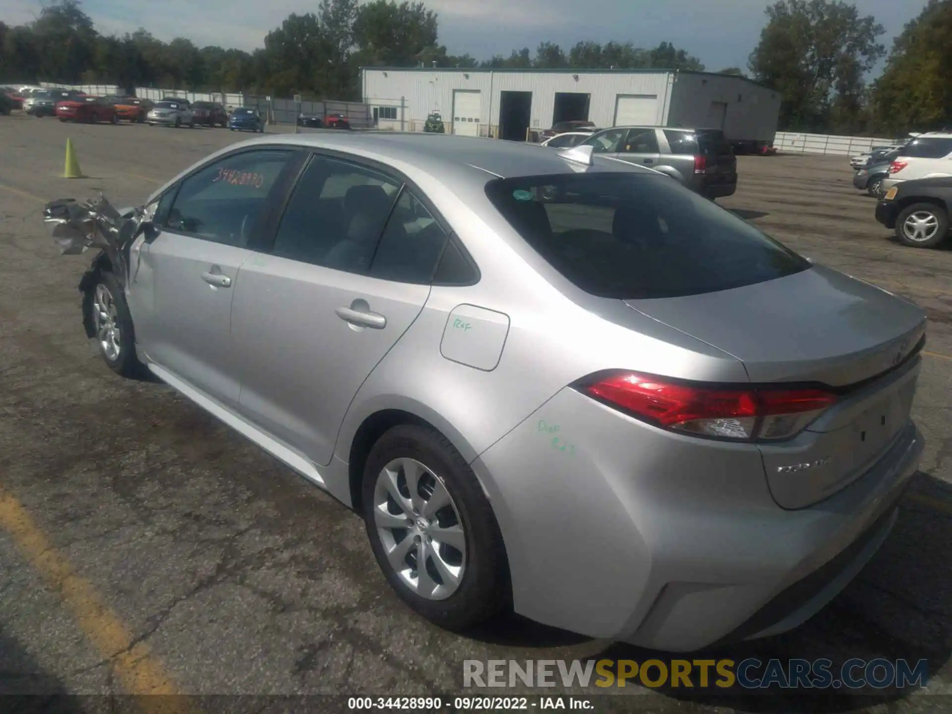 3 Photograph of a damaged car 5YFEPRAE6LP036432 TOYOTA COROLLA 2020