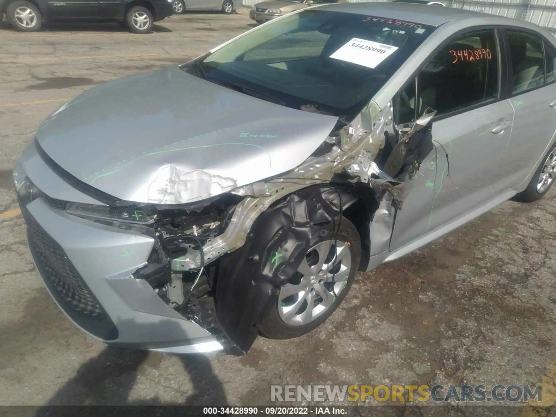 6 Photograph of a damaged car 5YFEPRAE6LP036432 TOYOTA COROLLA 2020