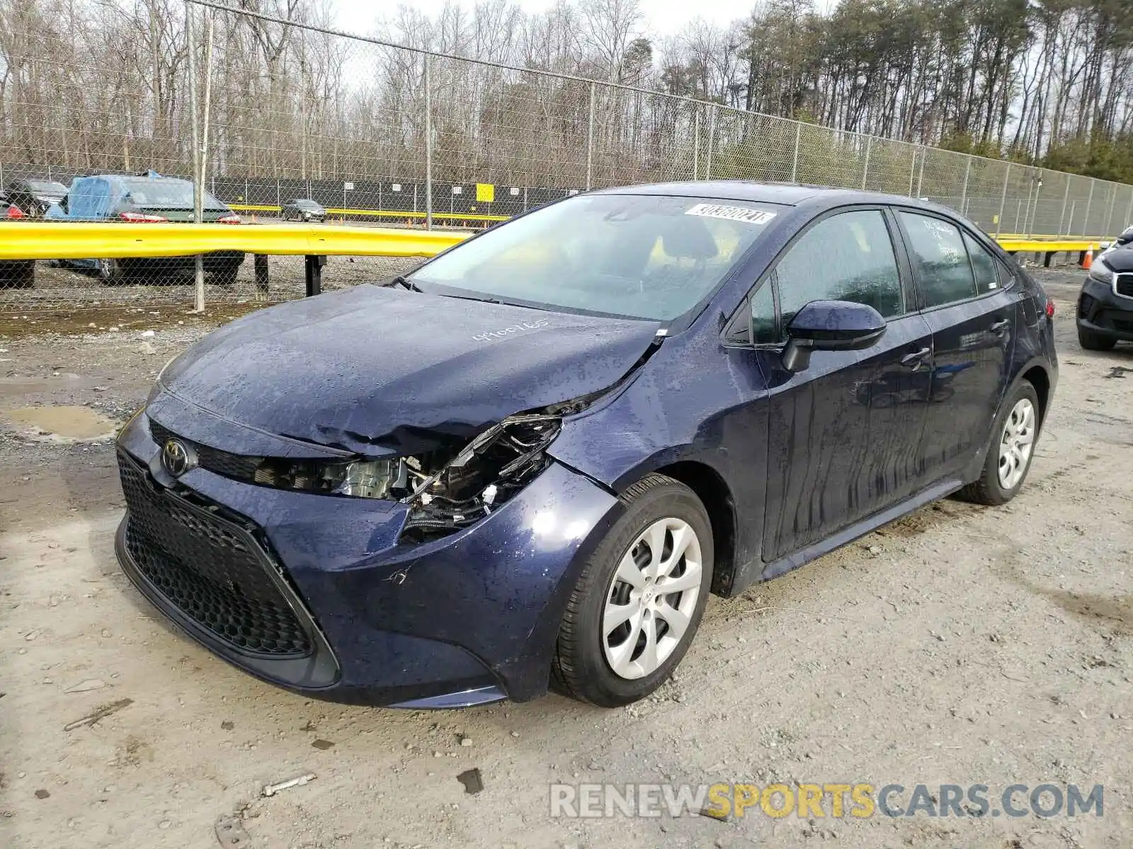 2 Photograph of a damaged car 5YFEPRAE6LP037807 TOYOTA COROLLA 2020