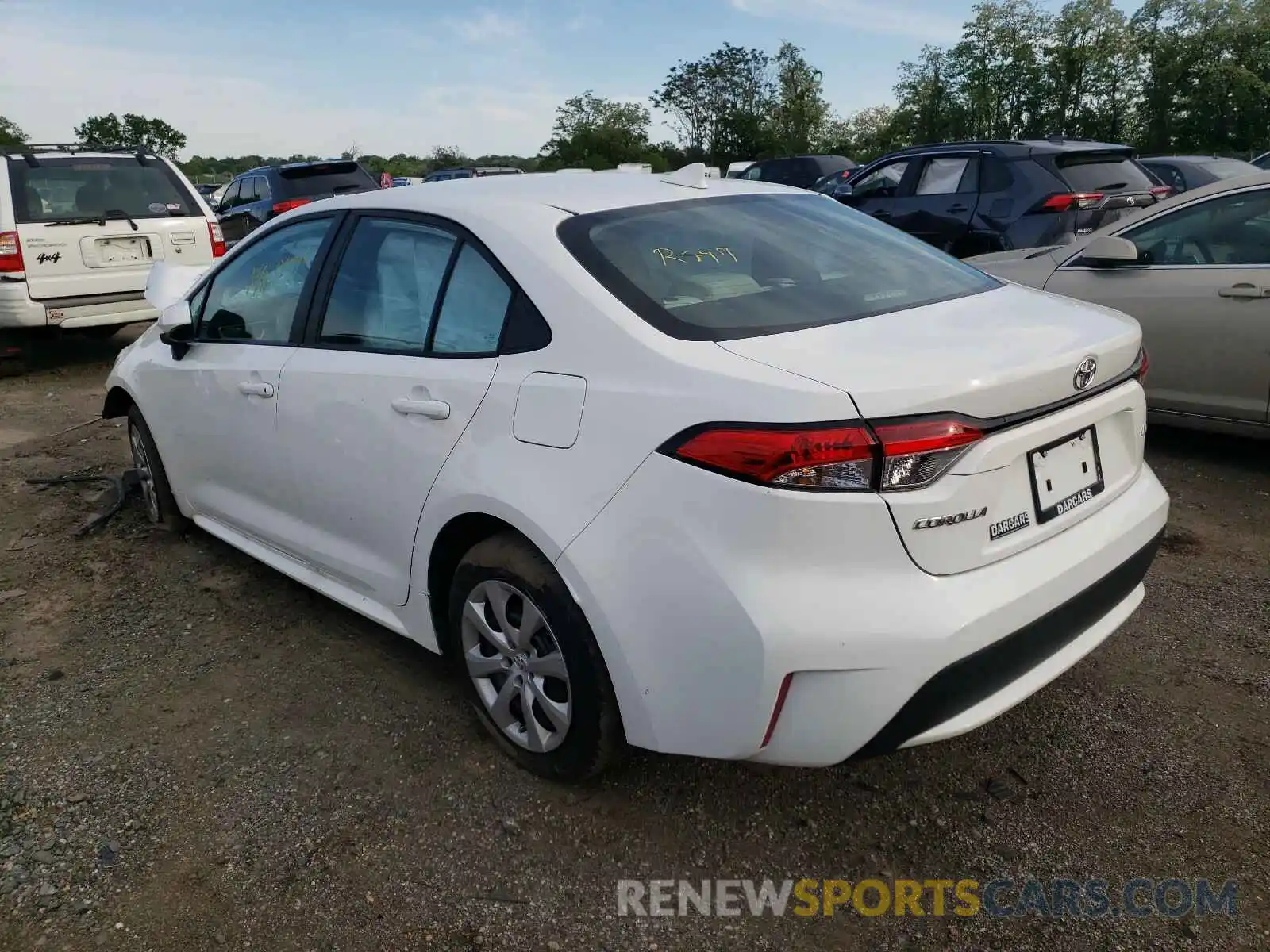 3 Photograph of a damaged car 5YFEPRAE6LP037824 TOYOTA COROLLA 2020