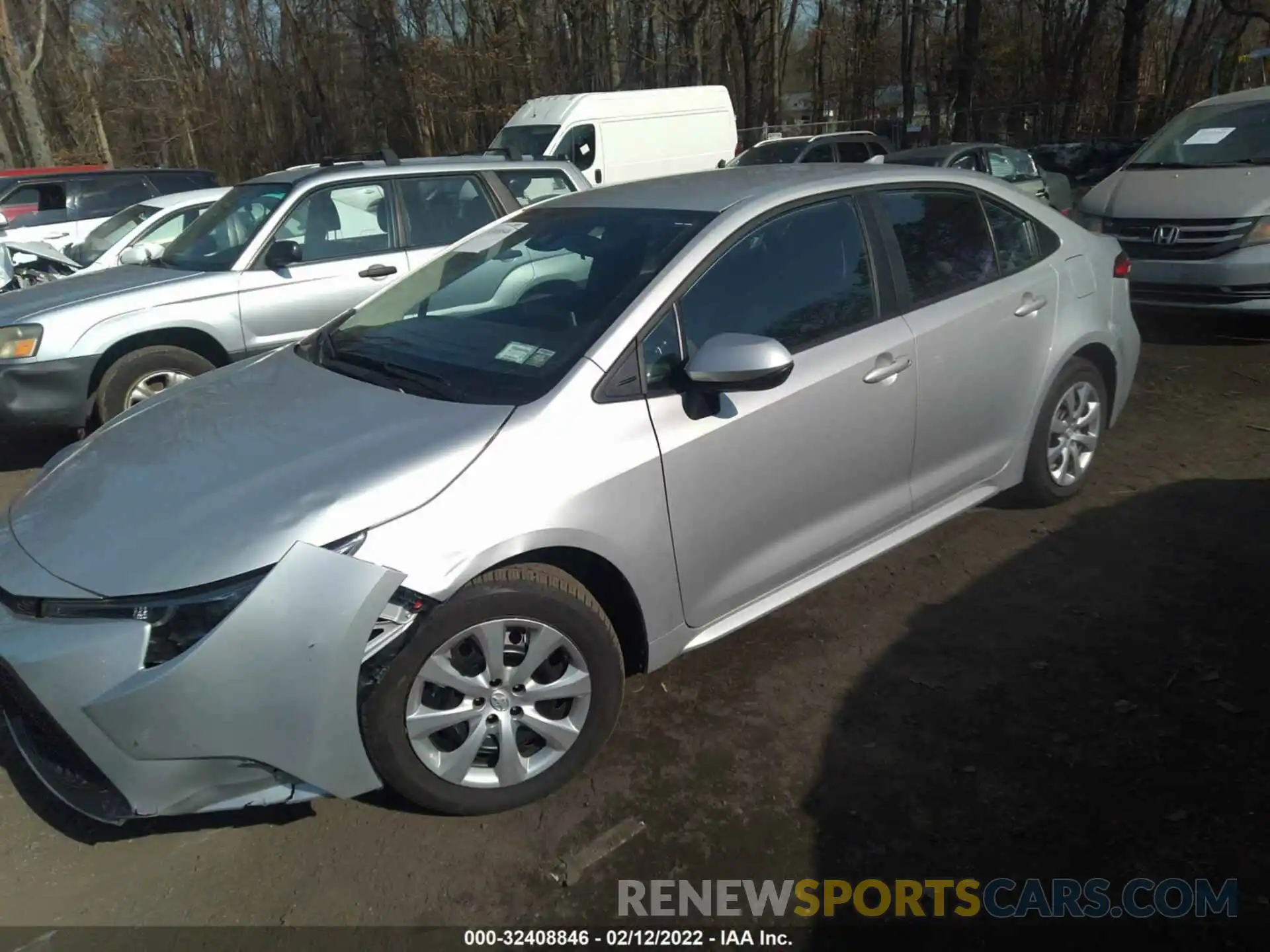 2 Photograph of a damaged car 5YFEPRAE6LP038116 TOYOTA COROLLA 2020