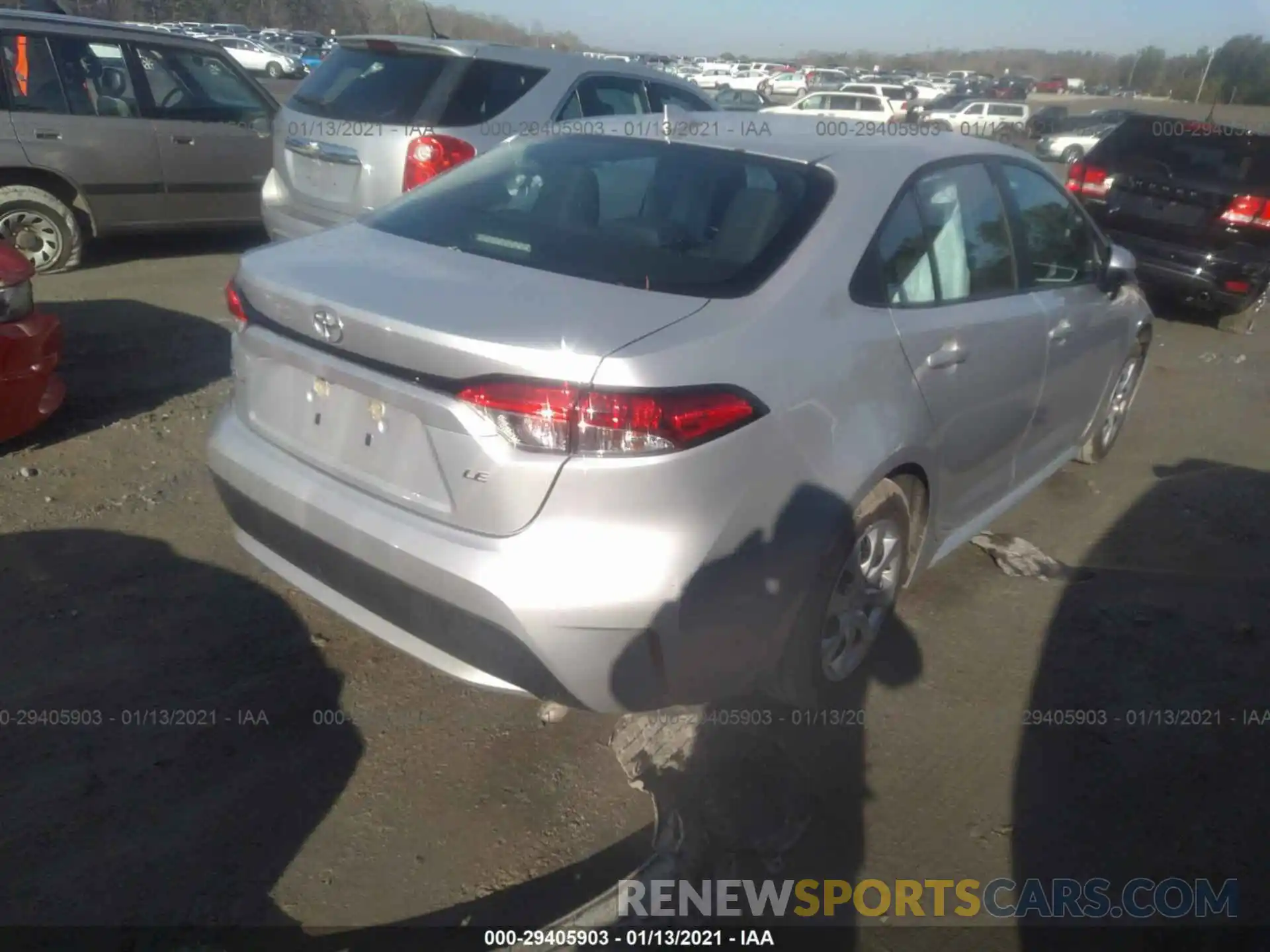 4 Photograph of a damaged car 5YFEPRAE6LP038424 TOYOTA COROLLA 2020