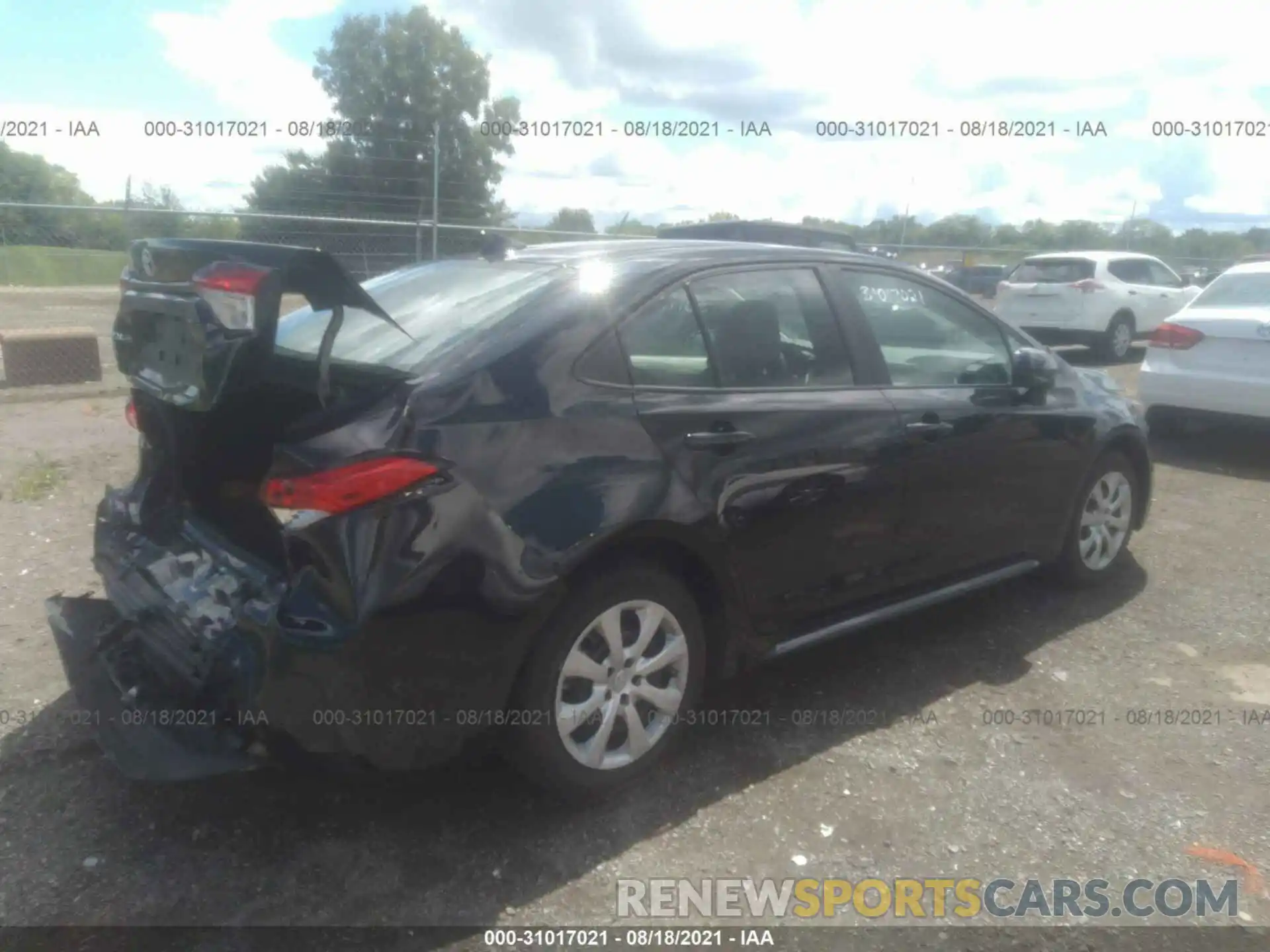 4 Photograph of a damaged car 5YFEPRAE6LP038925 TOYOTA COROLLA 2020