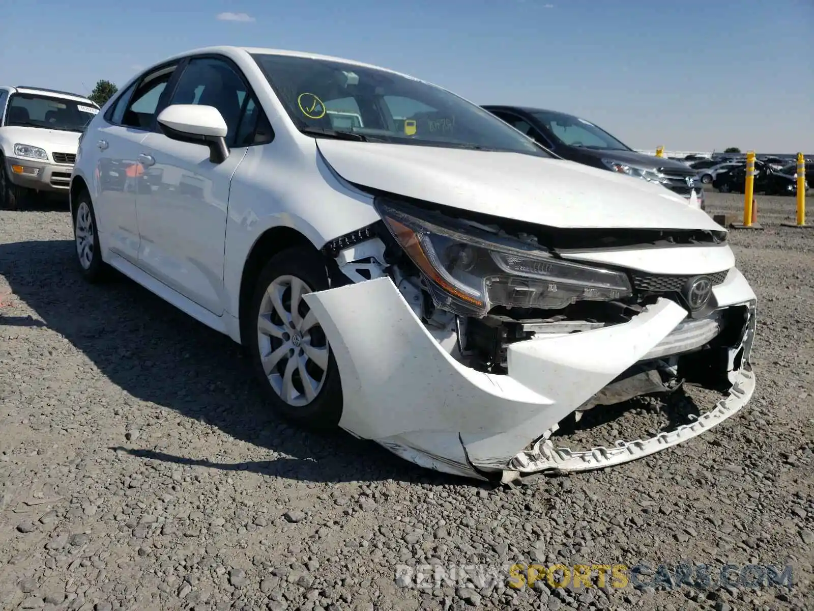 1 Photograph of a damaged car 5YFEPRAE6LP039136 TOYOTA COROLLA 2020