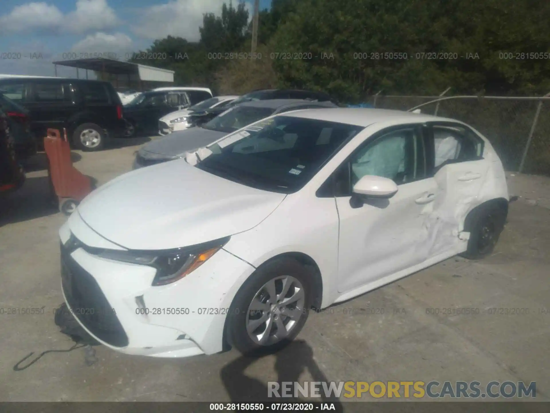 2 Photograph of a damaged car 5YFEPRAE6LP040786 TOYOTA COROLLA 2020