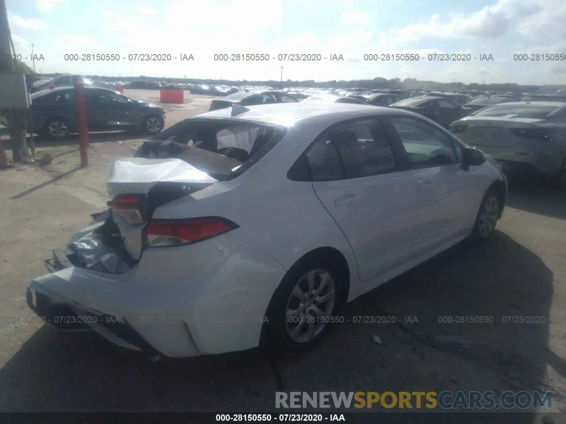 4 Photograph of a damaged car 5YFEPRAE6LP040786 TOYOTA COROLLA 2020