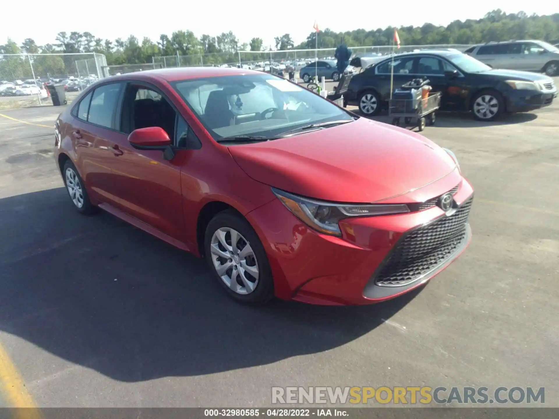 1 Photograph of a damaged car 5YFEPRAE6LP043946 TOYOTA COROLLA 2020