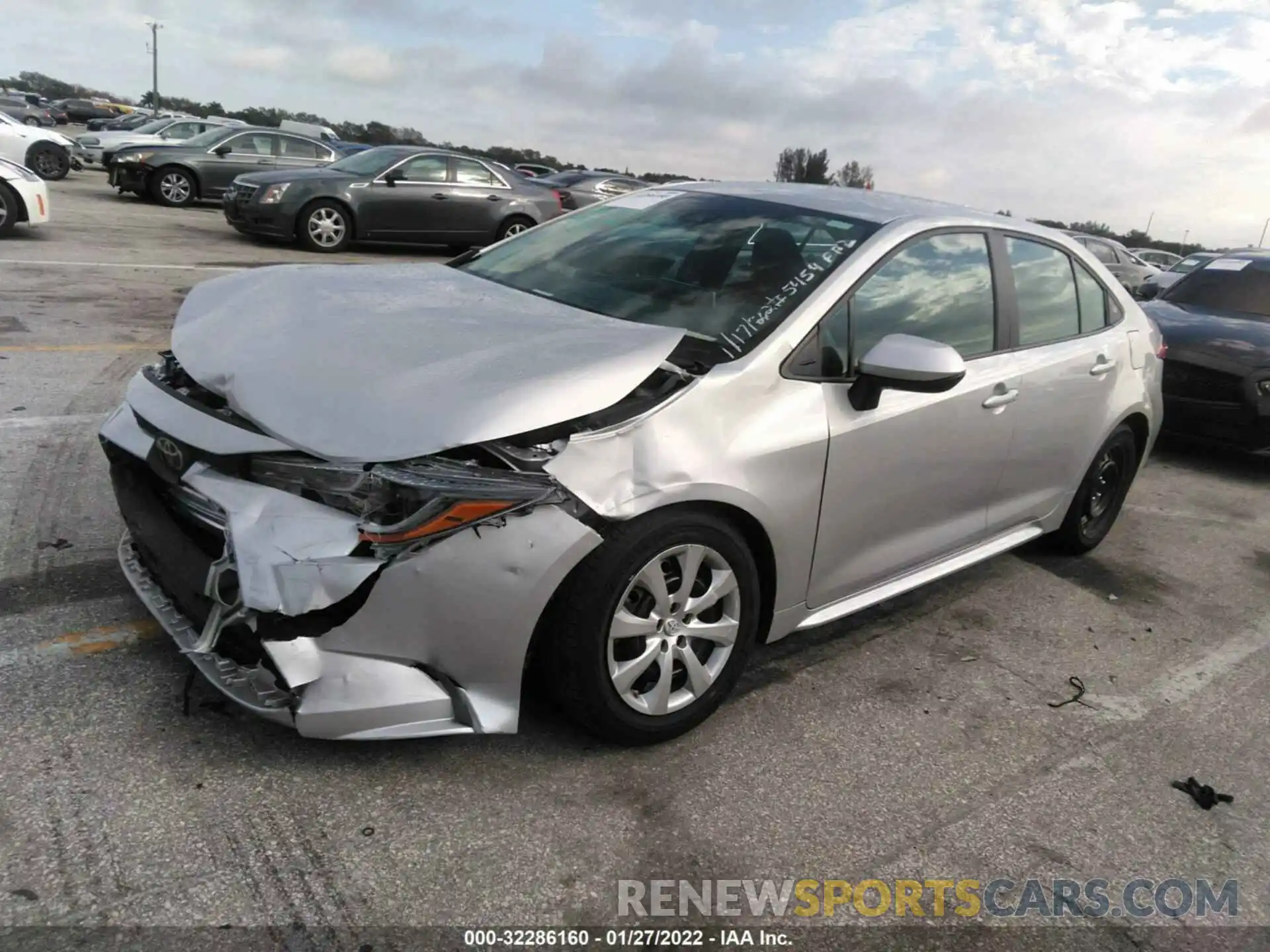 2 Photograph of a damaged car 5YFEPRAE6LP045454 TOYOTA COROLLA 2020