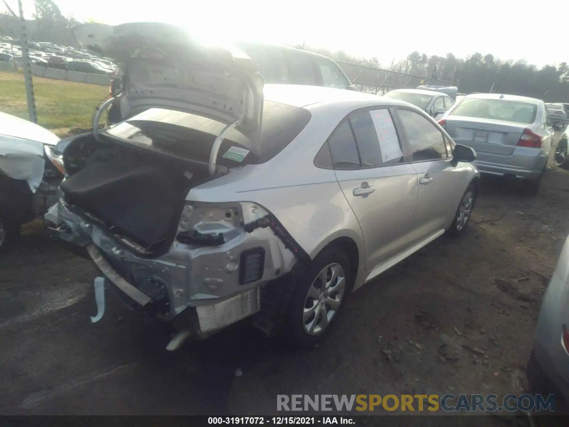 4 Photograph of a damaged car 5YFEPRAE6LP045681 TOYOTA COROLLA 2020