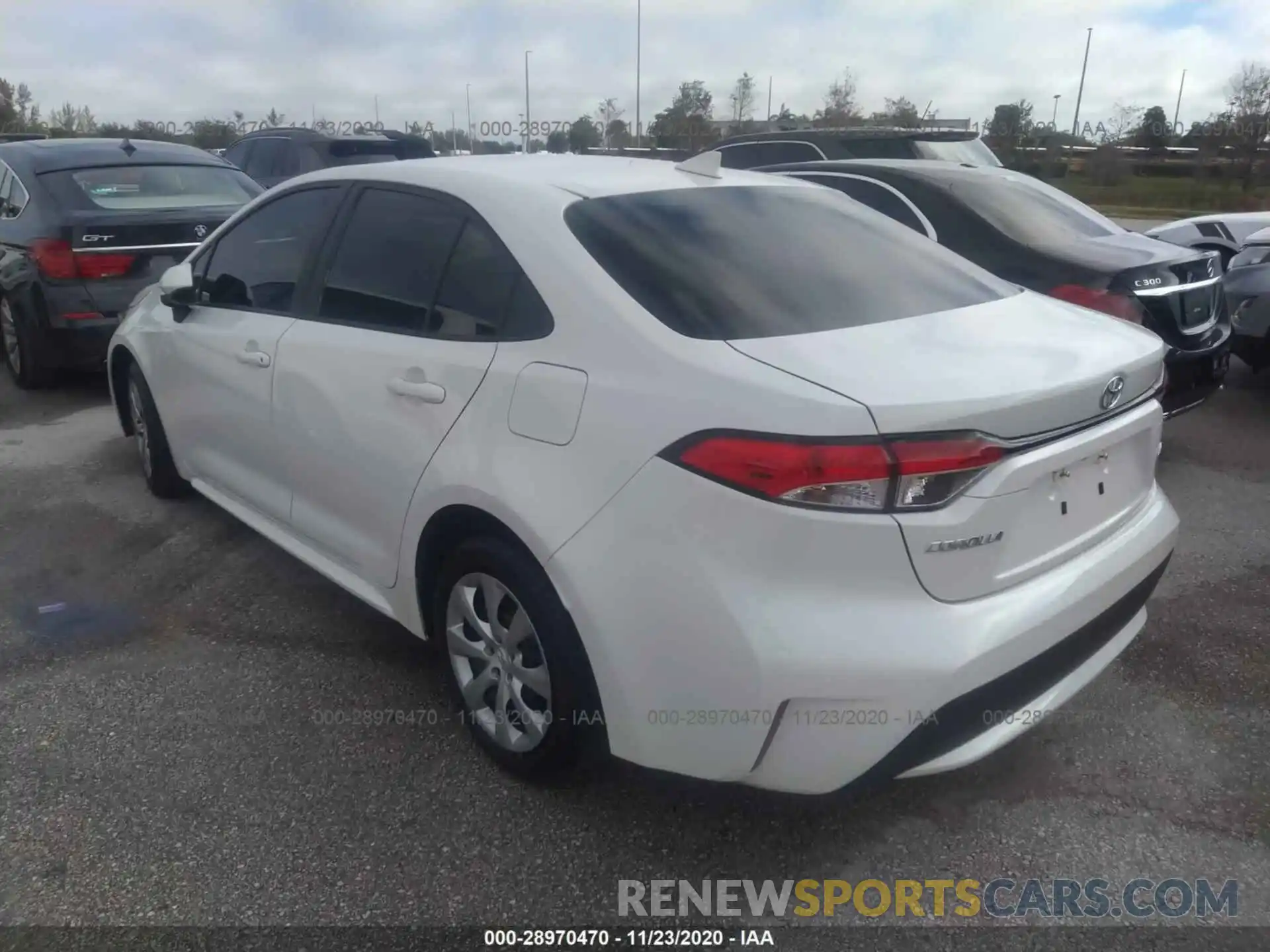 3 Photograph of a damaged car 5YFEPRAE6LP045809 TOYOTA COROLLA 2020