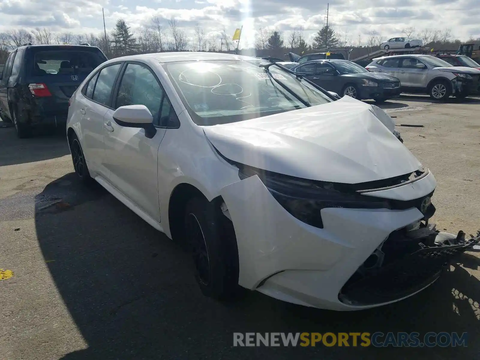 1 Photograph of a damaged car 5YFEPRAE6LP046023 TOYOTA COROLLA 2020