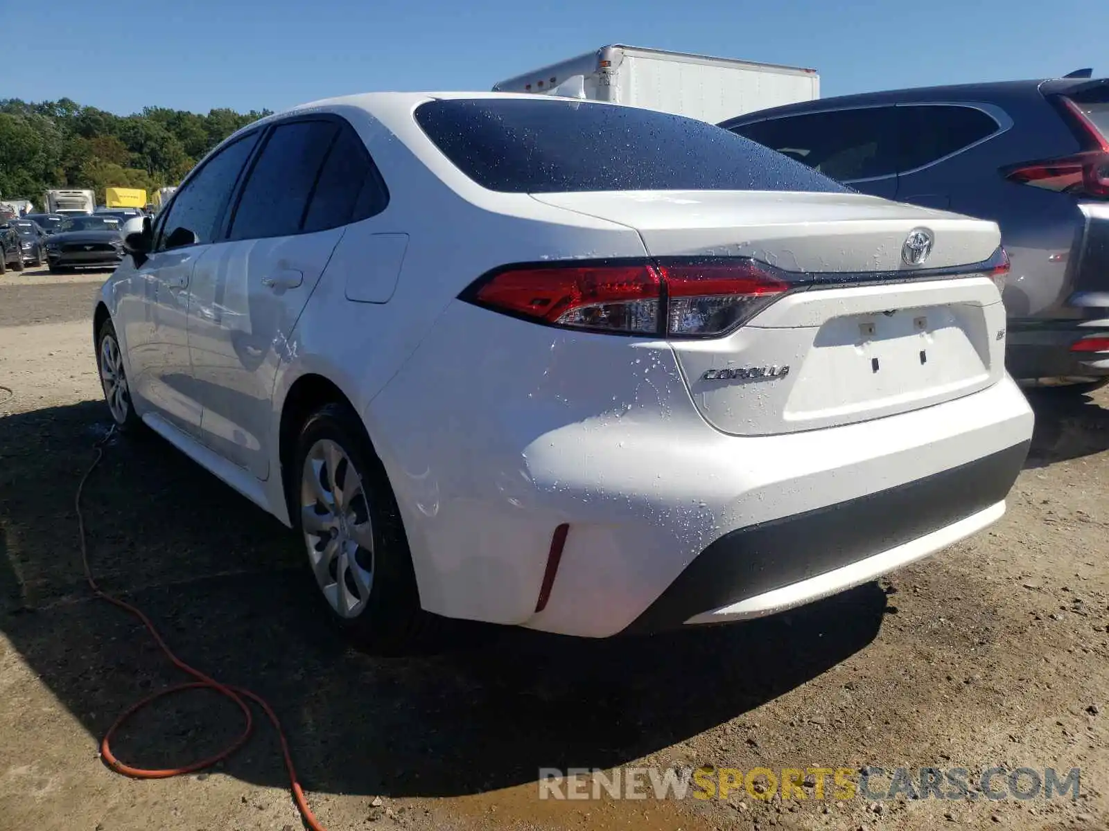 3 Photograph of a damaged car 5YFEPRAE6LP046569 TOYOTA COROLLA 2020