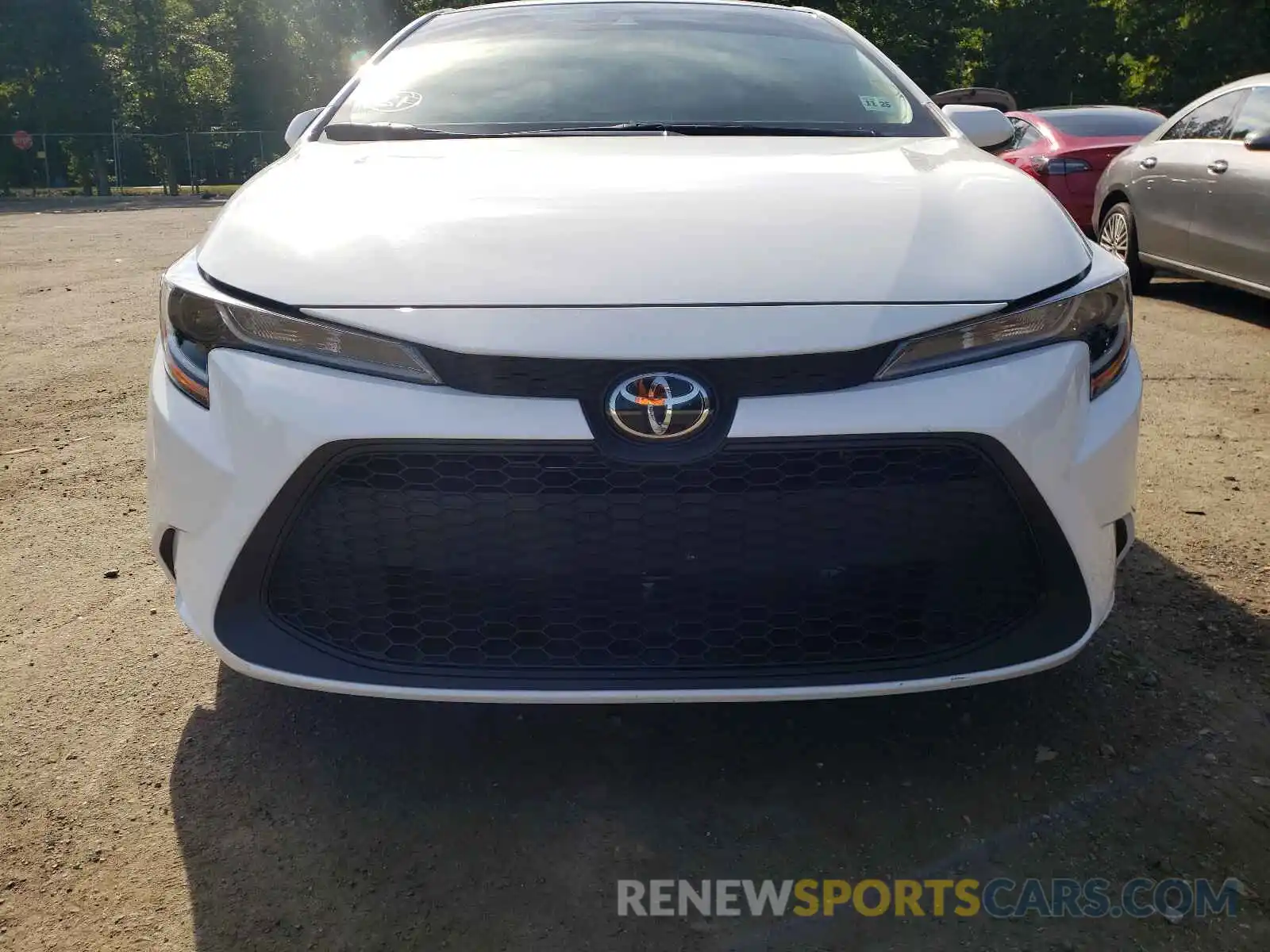 9 Photograph of a damaged car 5YFEPRAE6LP046569 TOYOTA COROLLA 2020