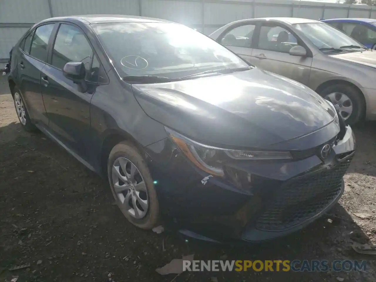 1 Photograph of a damaged car 5YFEPRAE6LP047592 TOYOTA COROLLA 2020