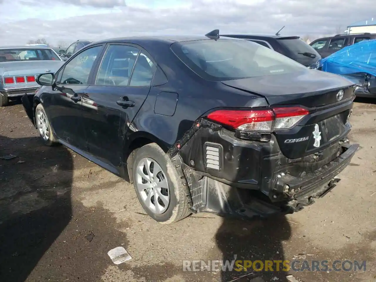 3 Photograph of a damaged car 5YFEPRAE6LP047592 TOYOTA COROLLA 2020