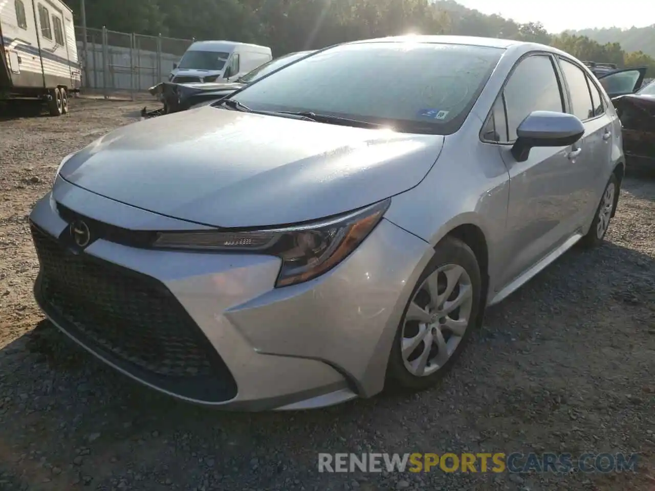 2 Photograph of a damaged car 5YFEPRAE6LP051724 TOYOTA COROLLA 2020