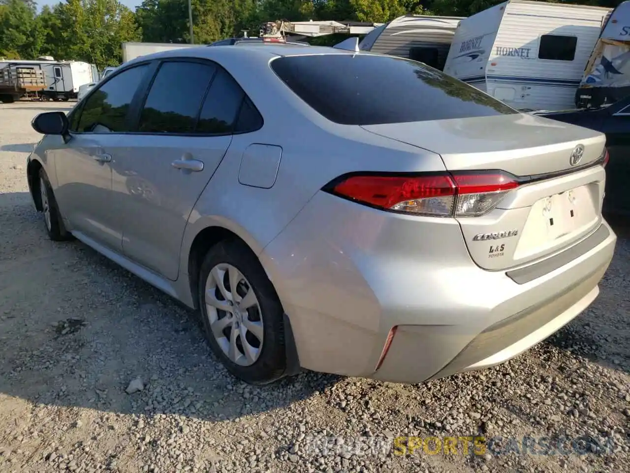 3 Photograph of a damaged car 5YFEPRAE6LP051724 TOYOTA COROLLA 2020