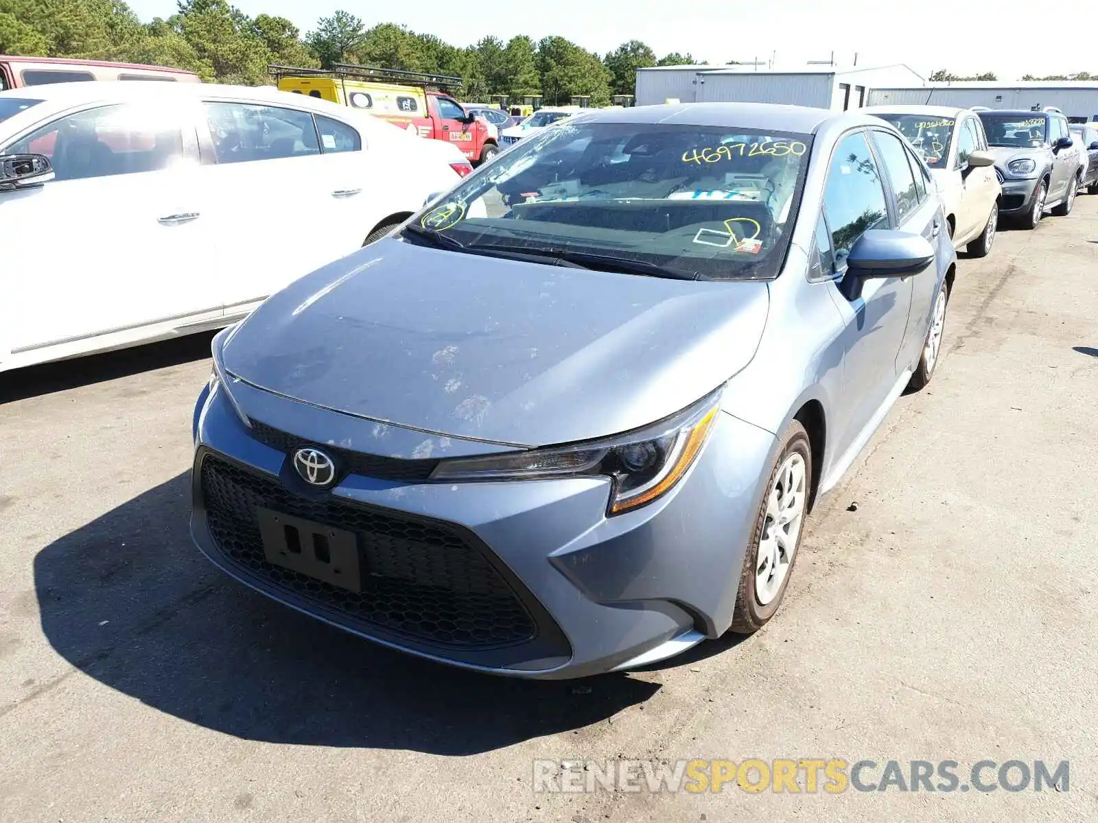 2 Photograph of a damaged car 5YFEPRAE6LP053215 TOYOTA COROLLA 2020