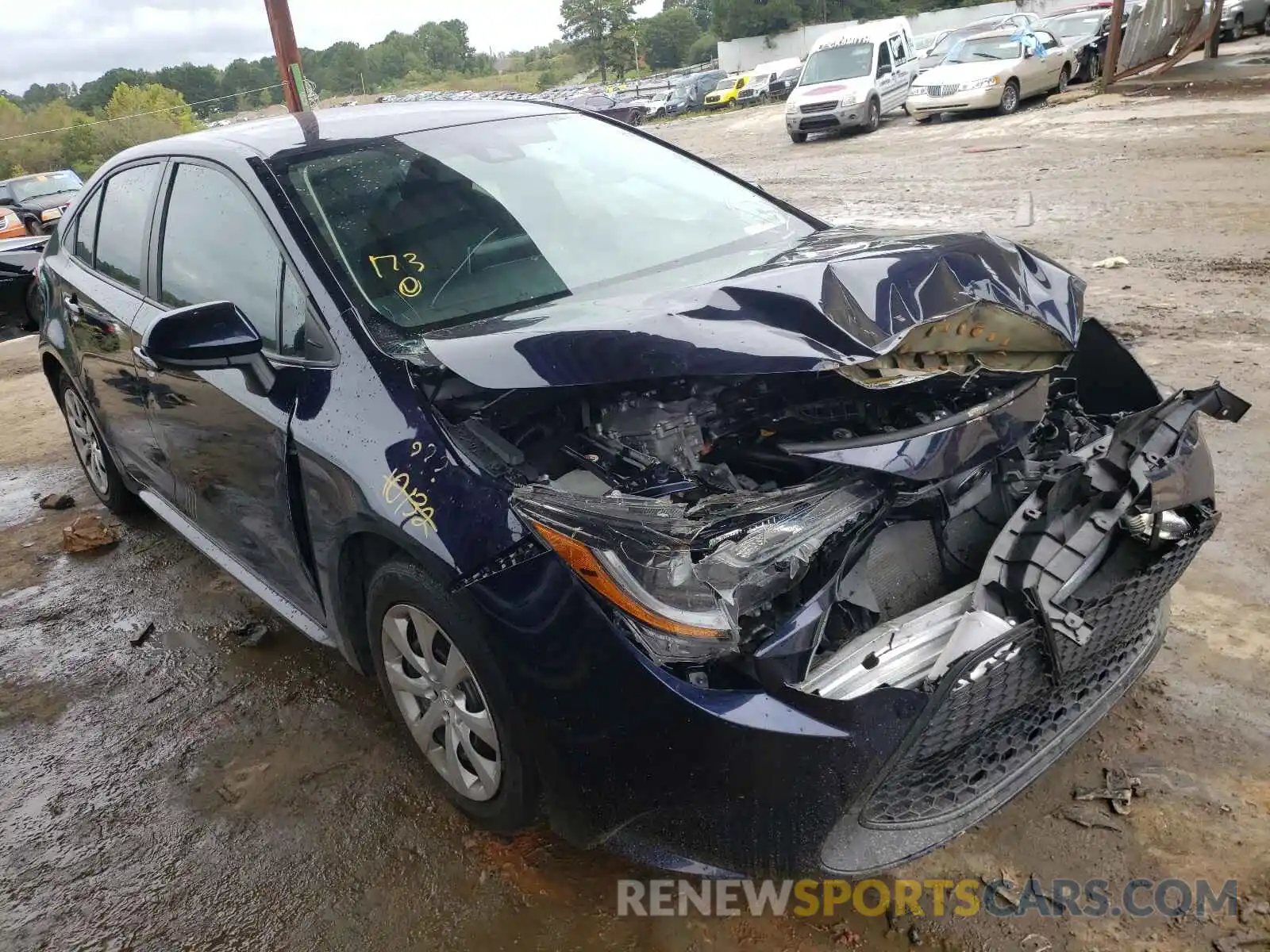 1 Photograph of a damaged car 5YFEPRAE6LP053361 TOYOTA COROLLA 2020