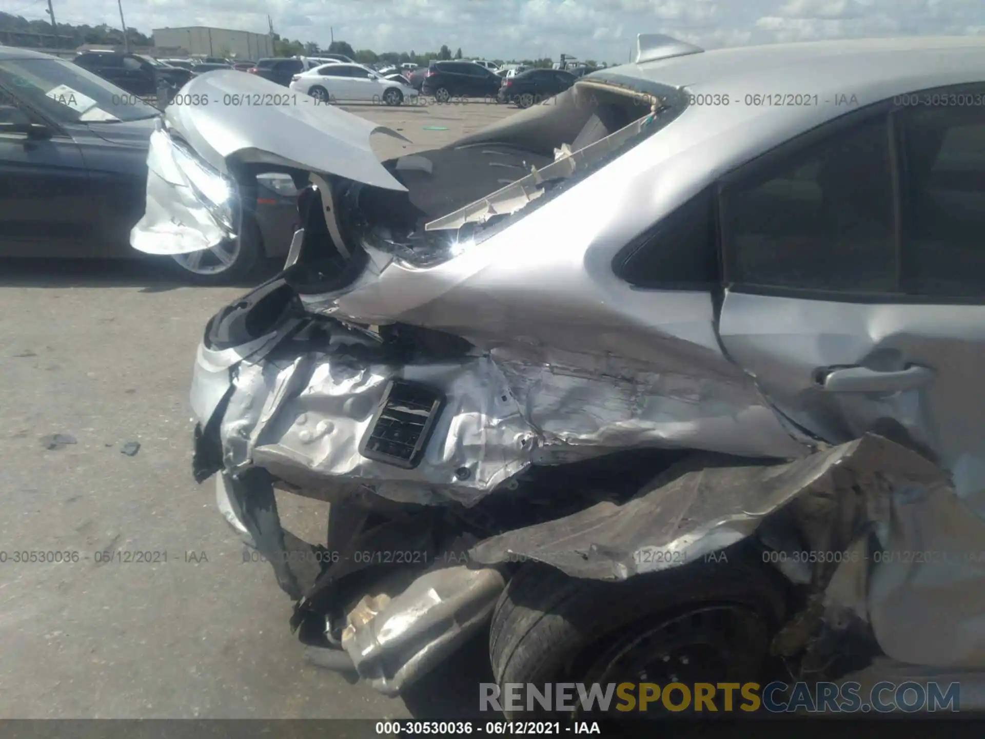 6 Photograph of a damaged car 5YFEPRAE6LP053506 TOYOTA COROLLA 2020