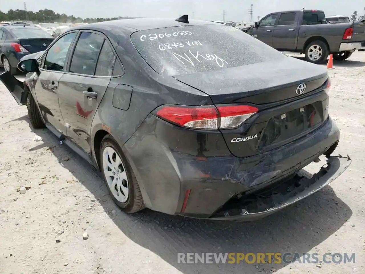 3 Photograph of a damaged car 5YFEPRAE6LP056843 TOYOTA COROLLA 2020